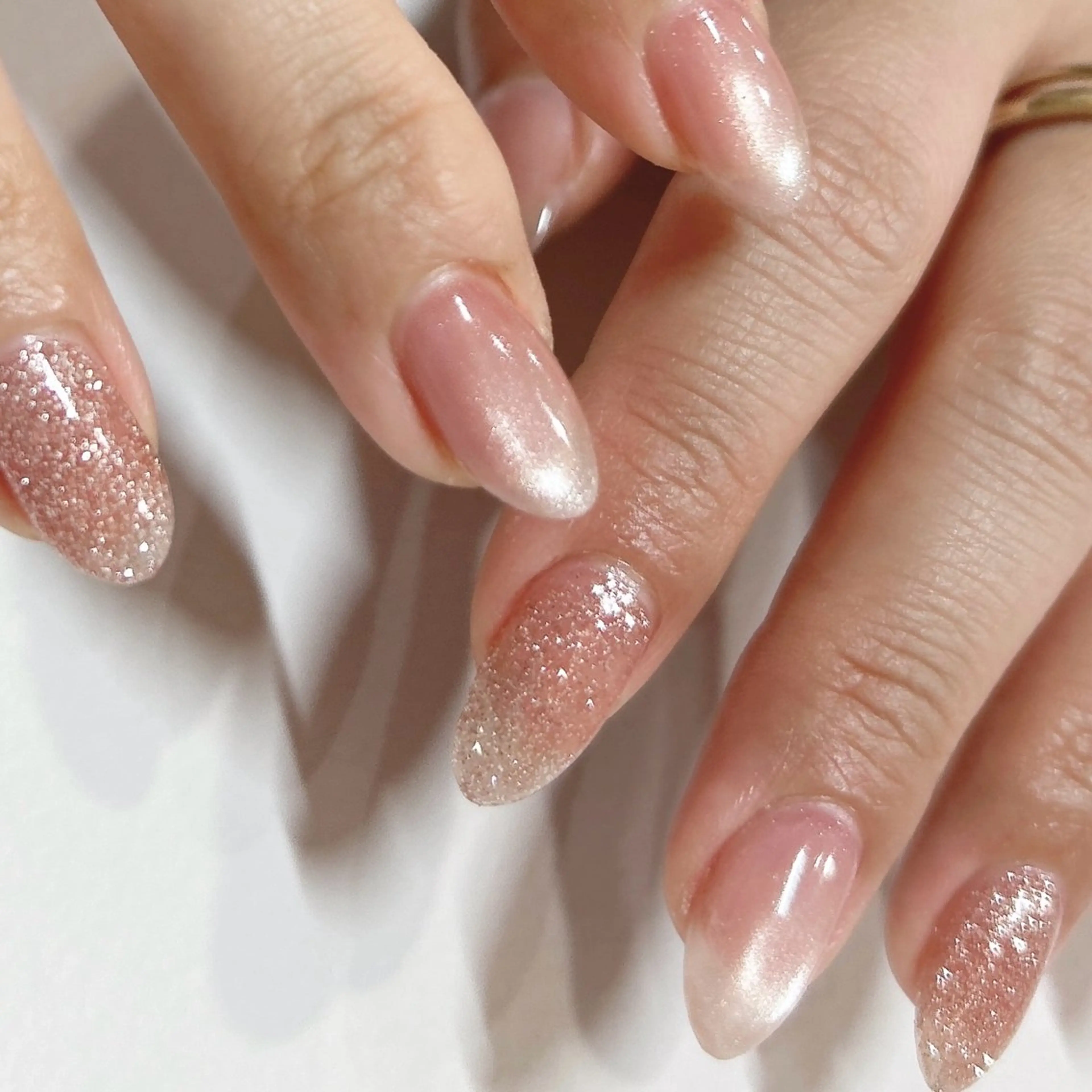 ネイル パラジェルサロン 大人女性が通うサロンのネイルデザイン