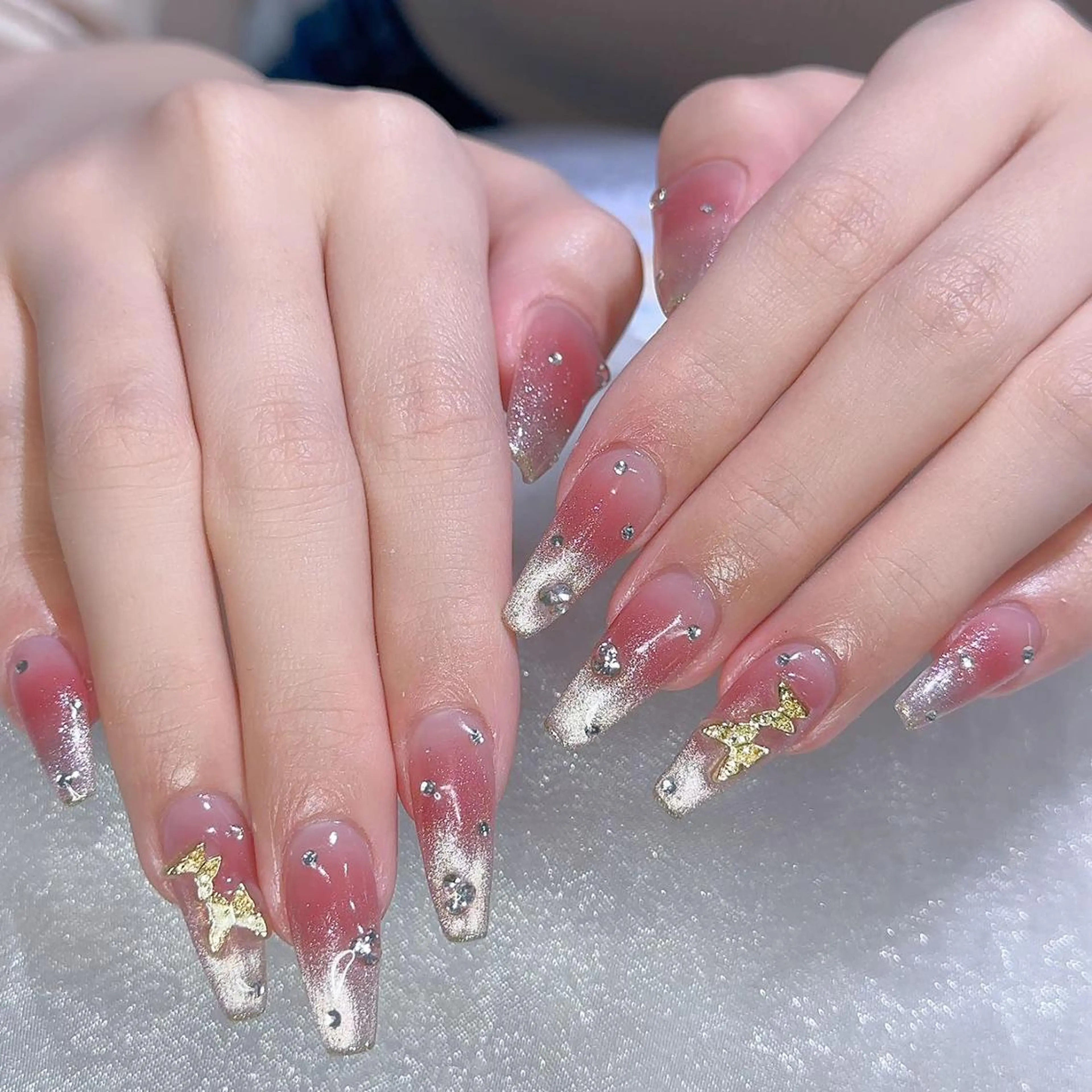 ネイル ハンドネイル Queens みなみのネイルデザイン