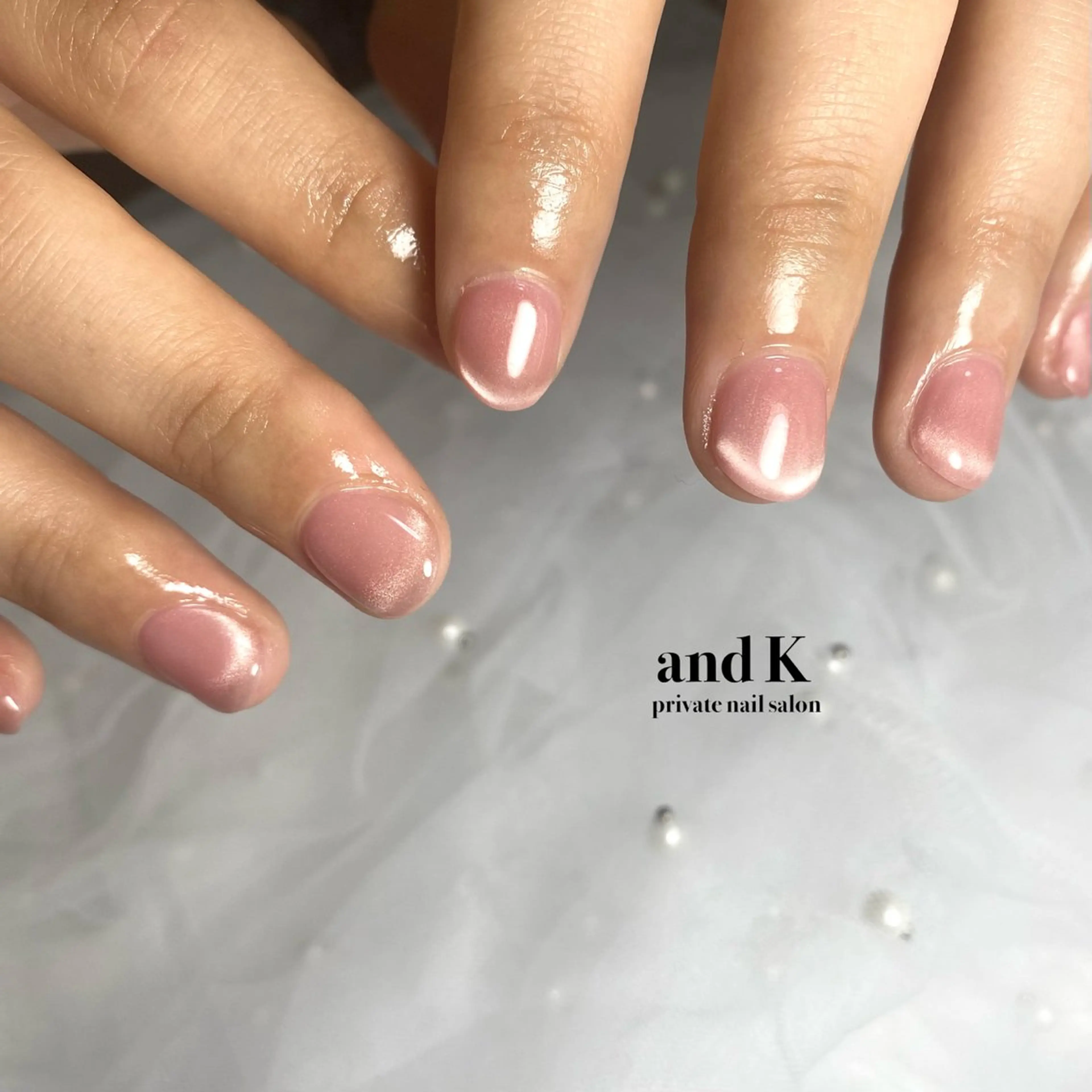 ネイル フレンチネイル マグネットネイル マグネットフレンチ andK nail salonのネイルデザイン