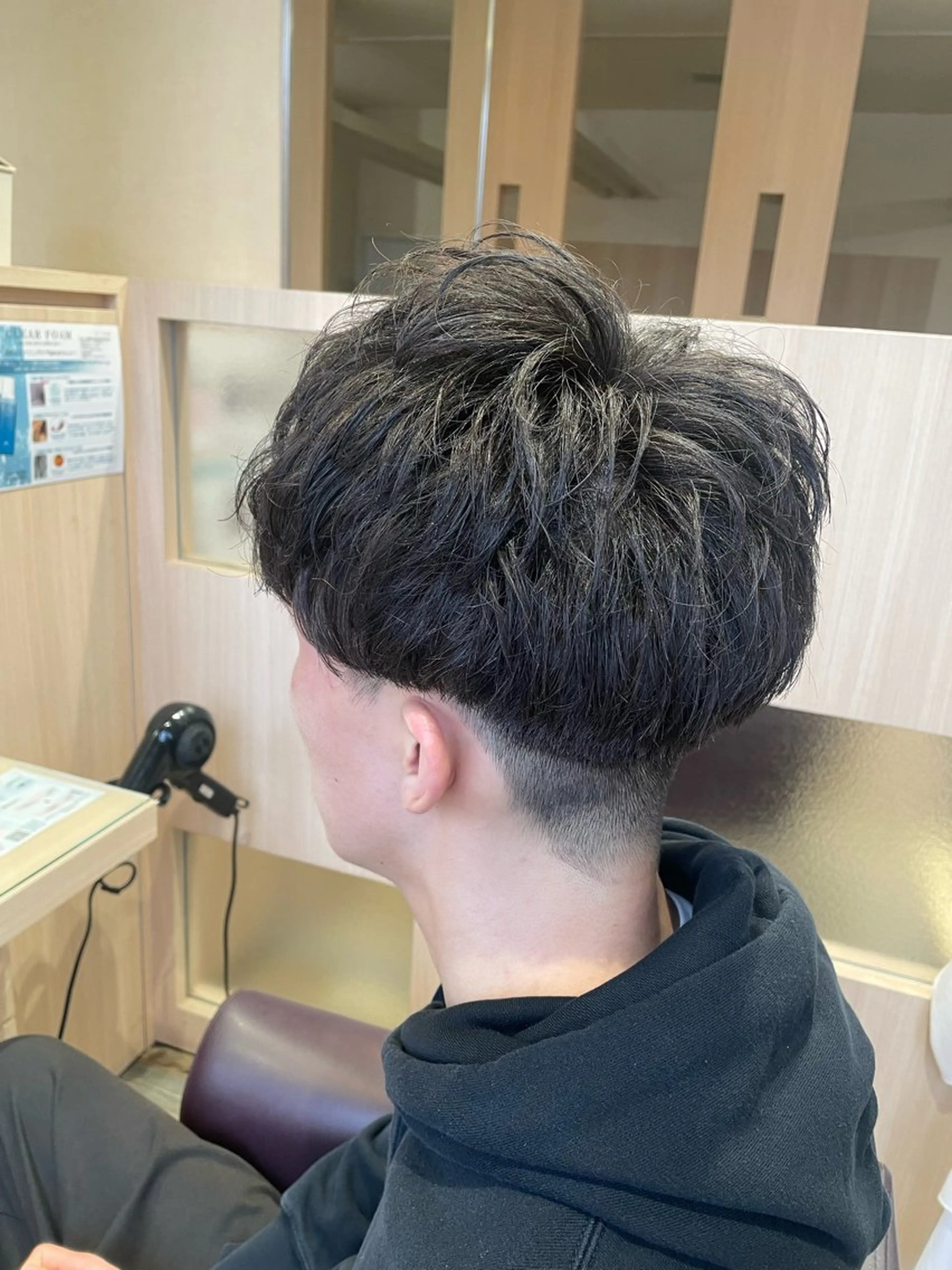 メンズ 小林 純一郎のヘアスタイル