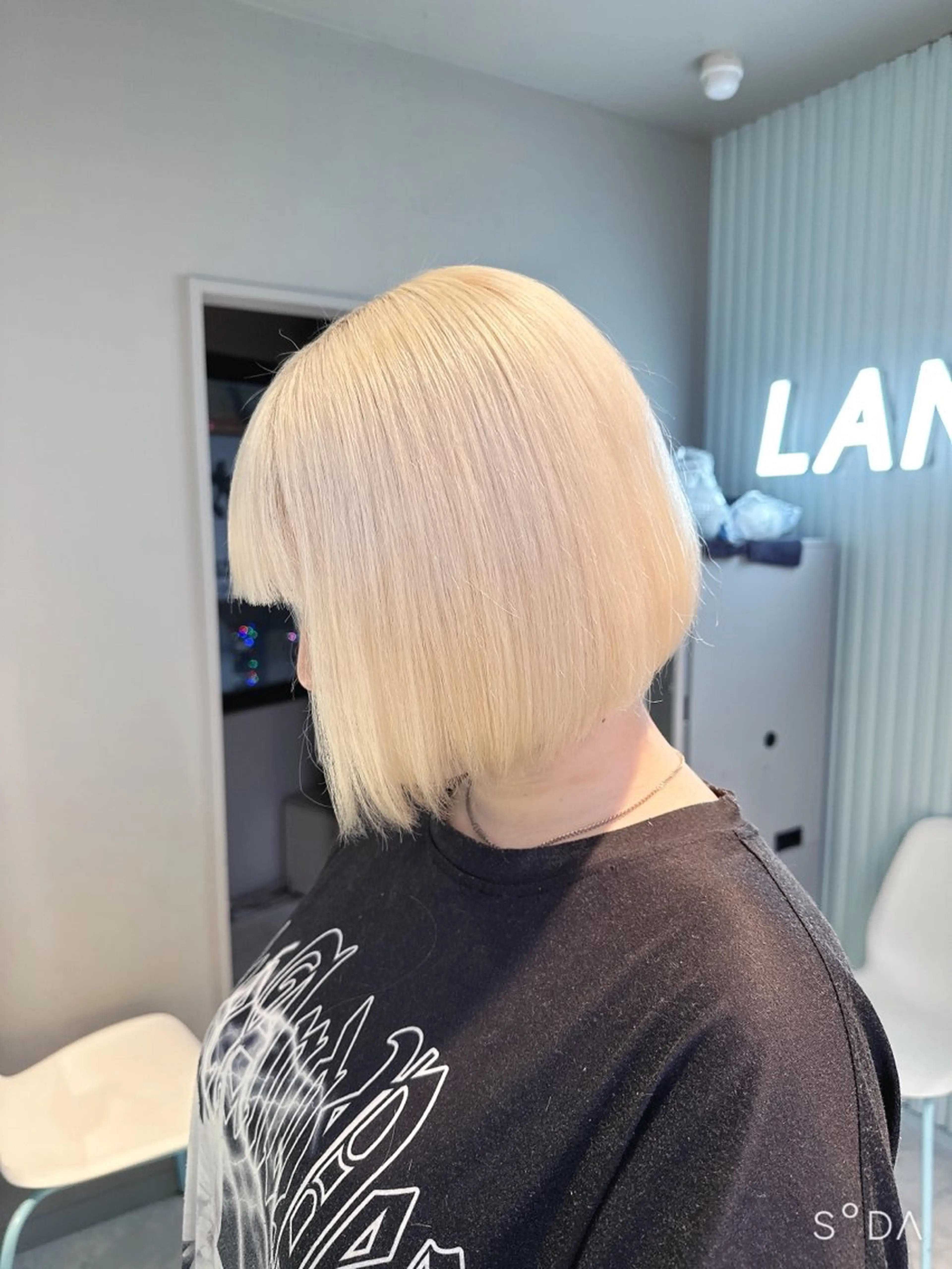 ショート カラー 🪄池袋ハイトーン 🪄ブリーチカラーのヘアスタイル