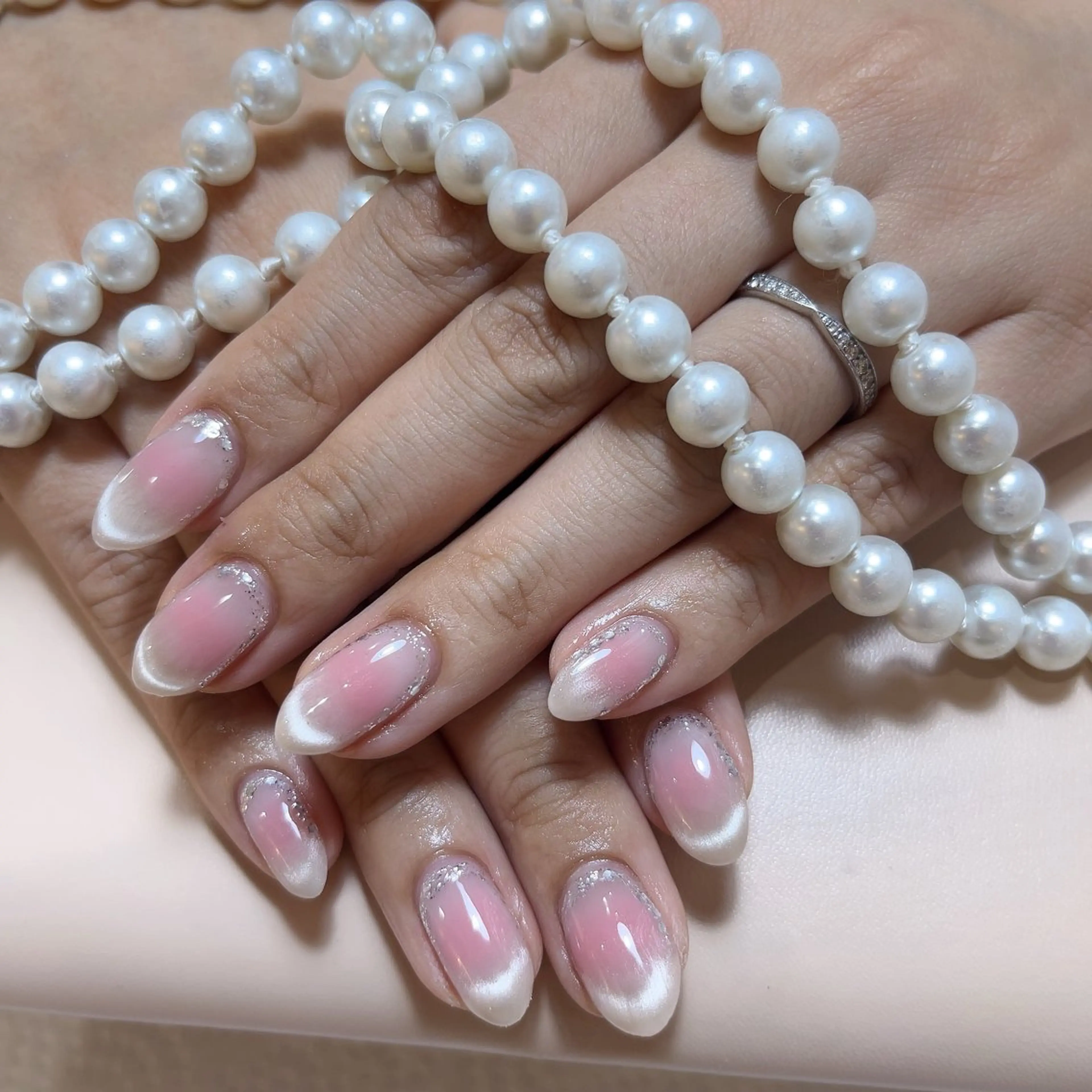 ネイル ハンドネイル MoonNail ユリ🌸のネイルデザイン