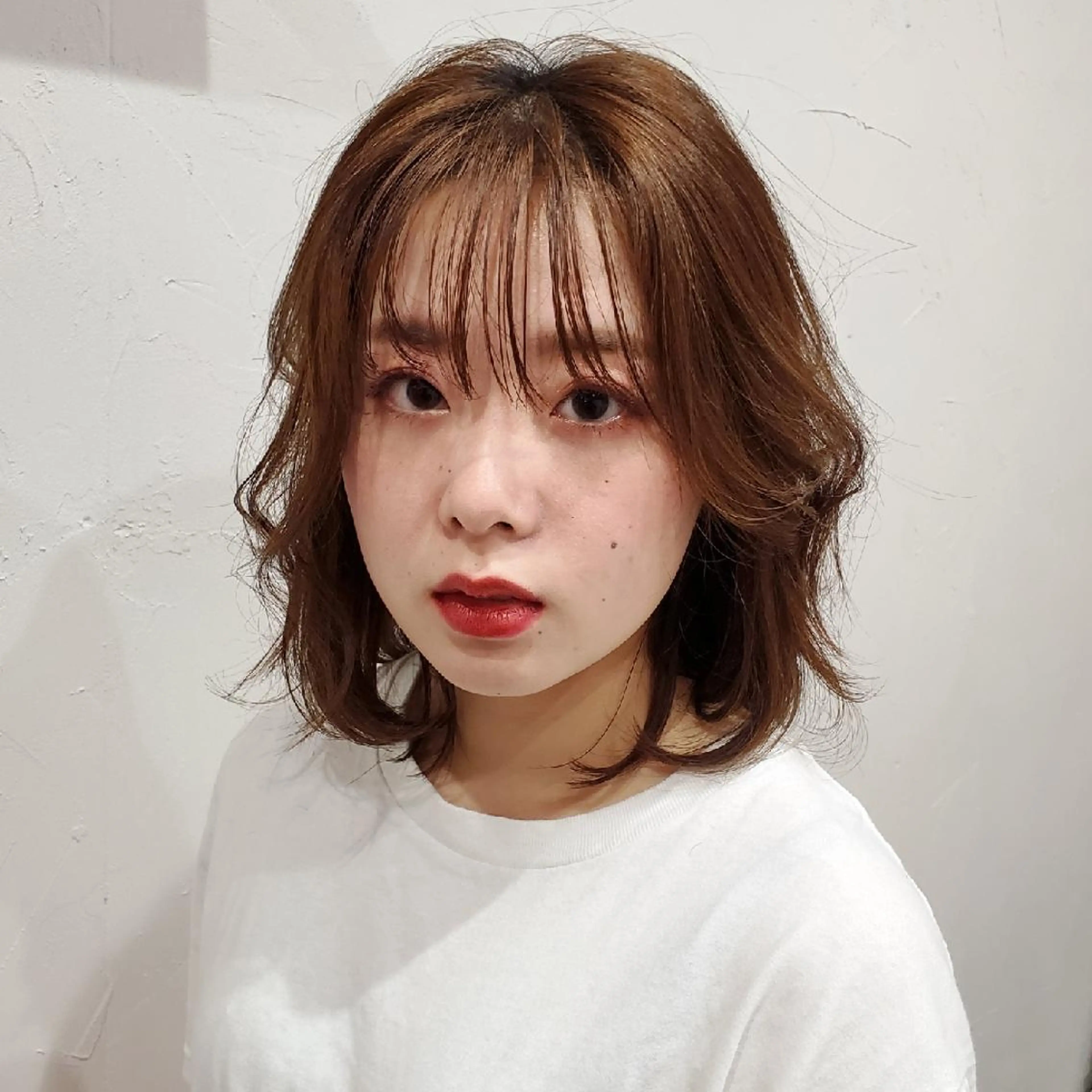 ミディアム カラー 切りっぱなしボブ ショートボブ ミディアムパーマ バレイヤージュ ベージュカラー カット ヘアカラー トリートメント フリーランス所属・韓国ヘア レイヤー くびれヘアMATSUのヘアスタイル