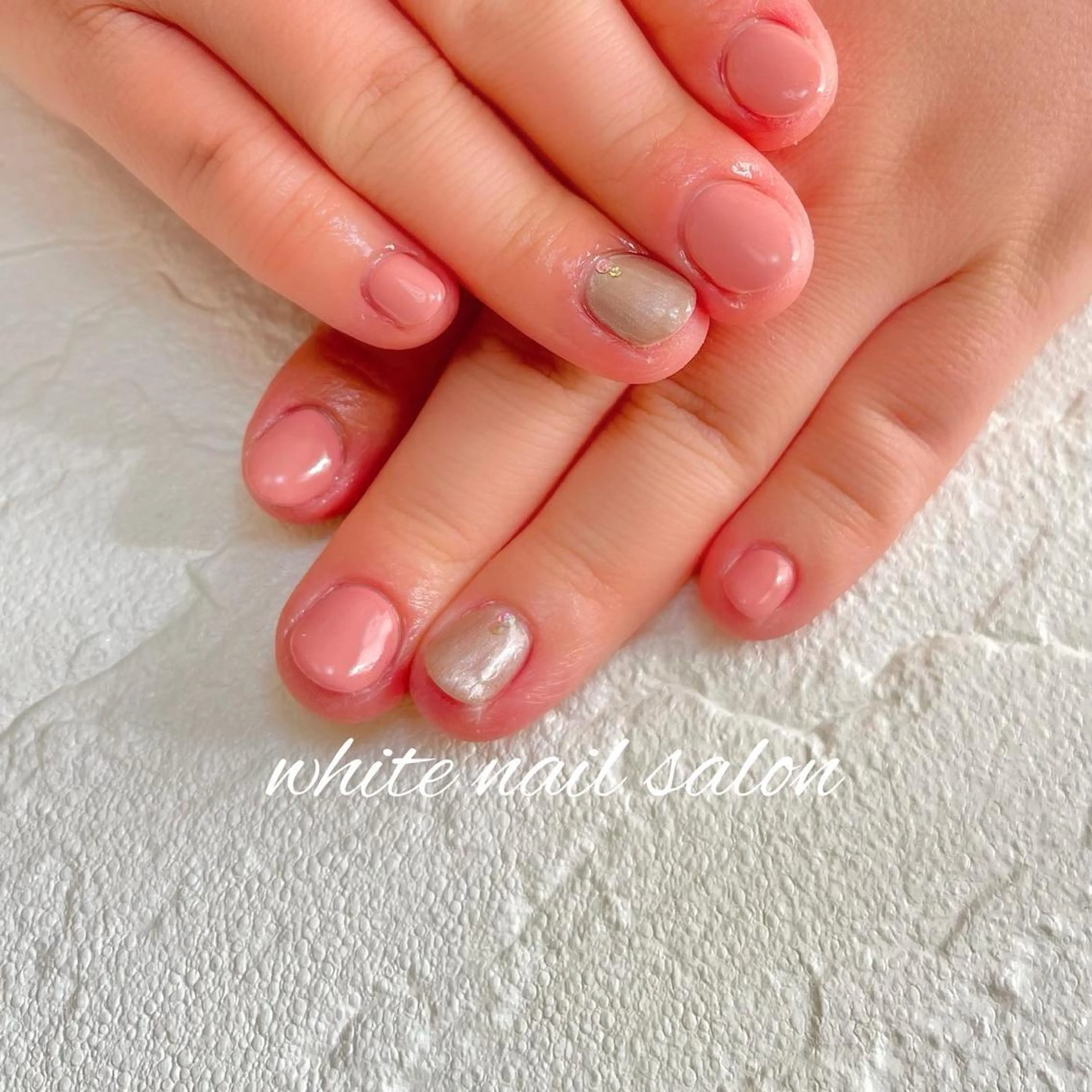 ネイル フットネイル ジェルネイル ハードジェル ラメ(グリッター) 持ち込み white nail salonのネイルデザイン