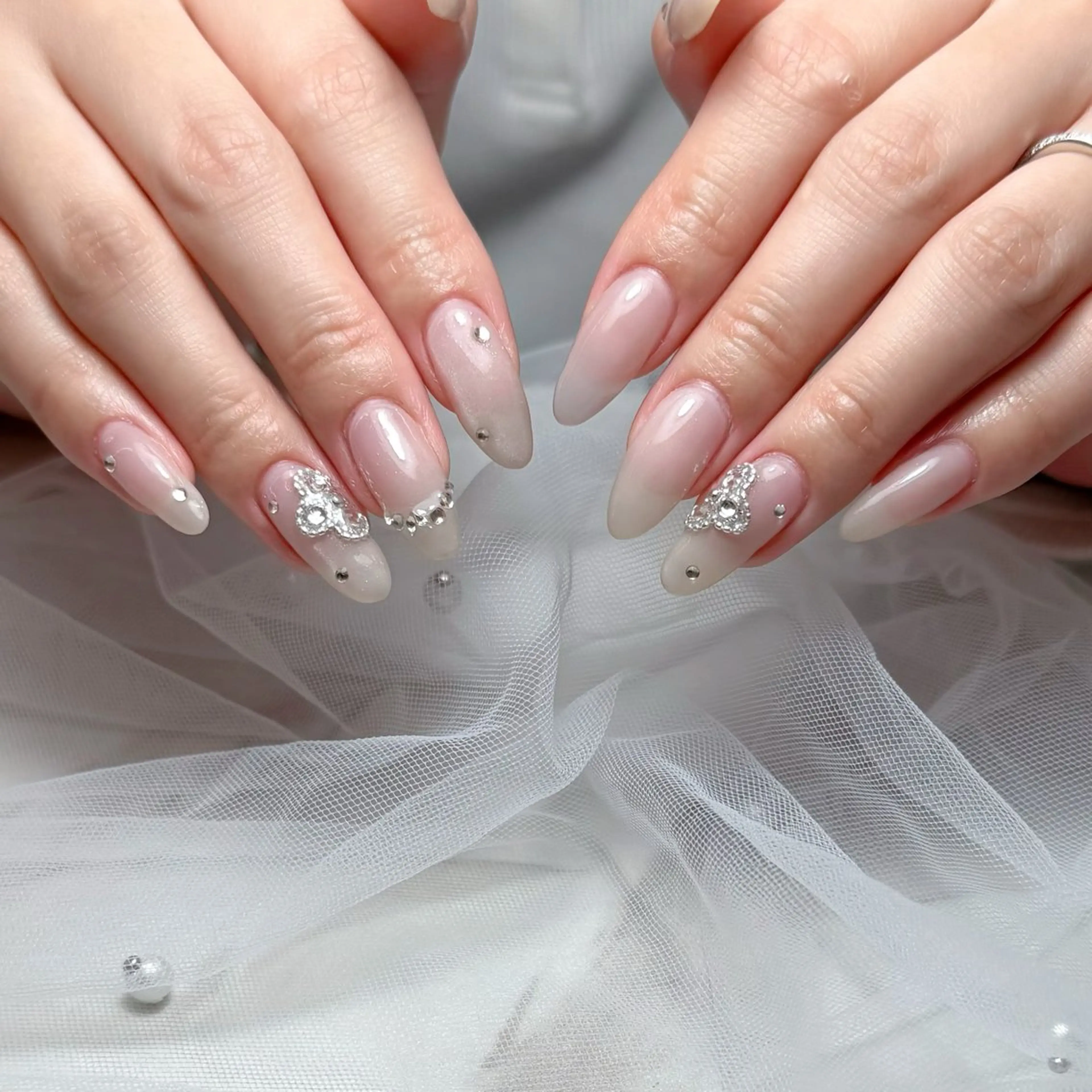 ネイル ハンドネイル mau🩵nail 堺筋本町｜心斎橋のネイルデザイン