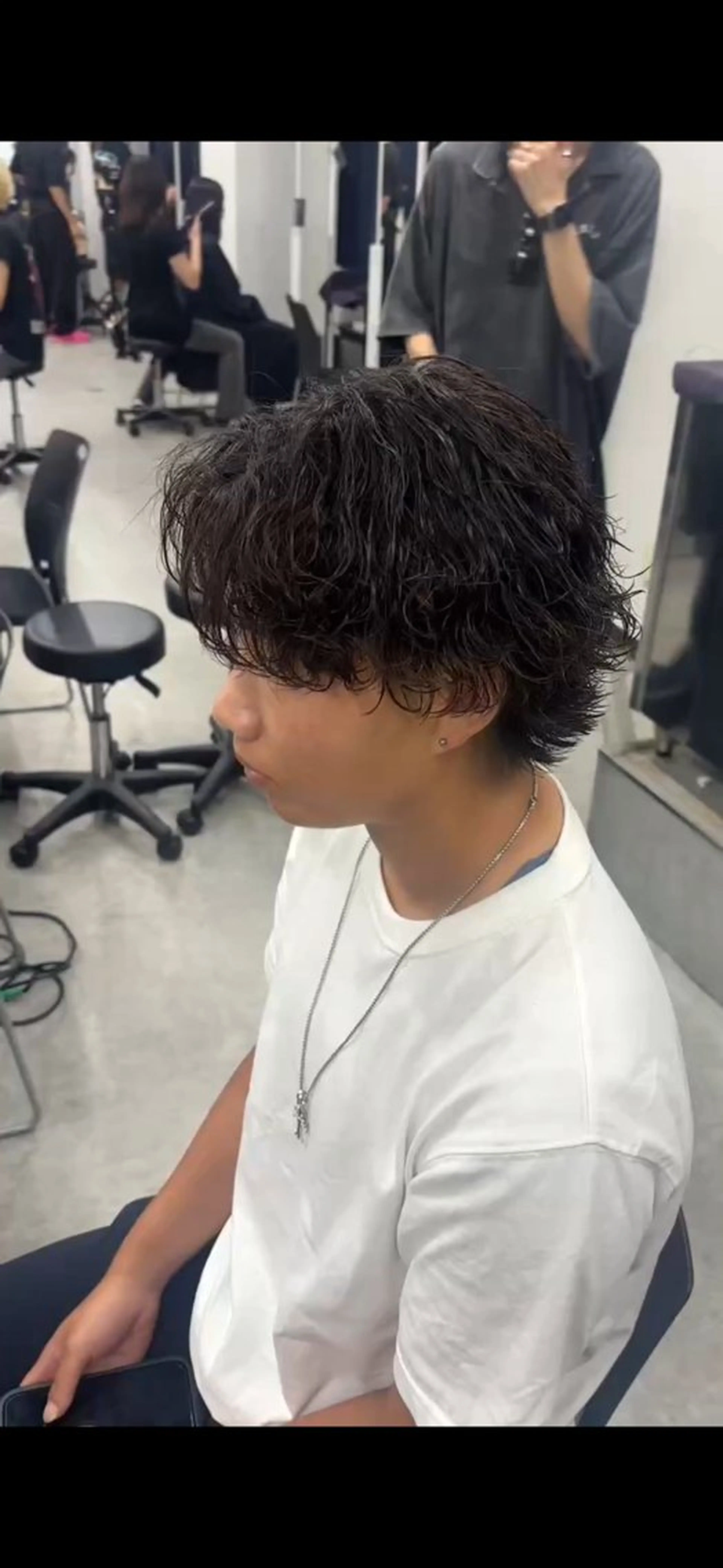 ミディアム パーマ メンズ トレンド🔥メンズ 特化⚡️網野裕希のヘアスタイル