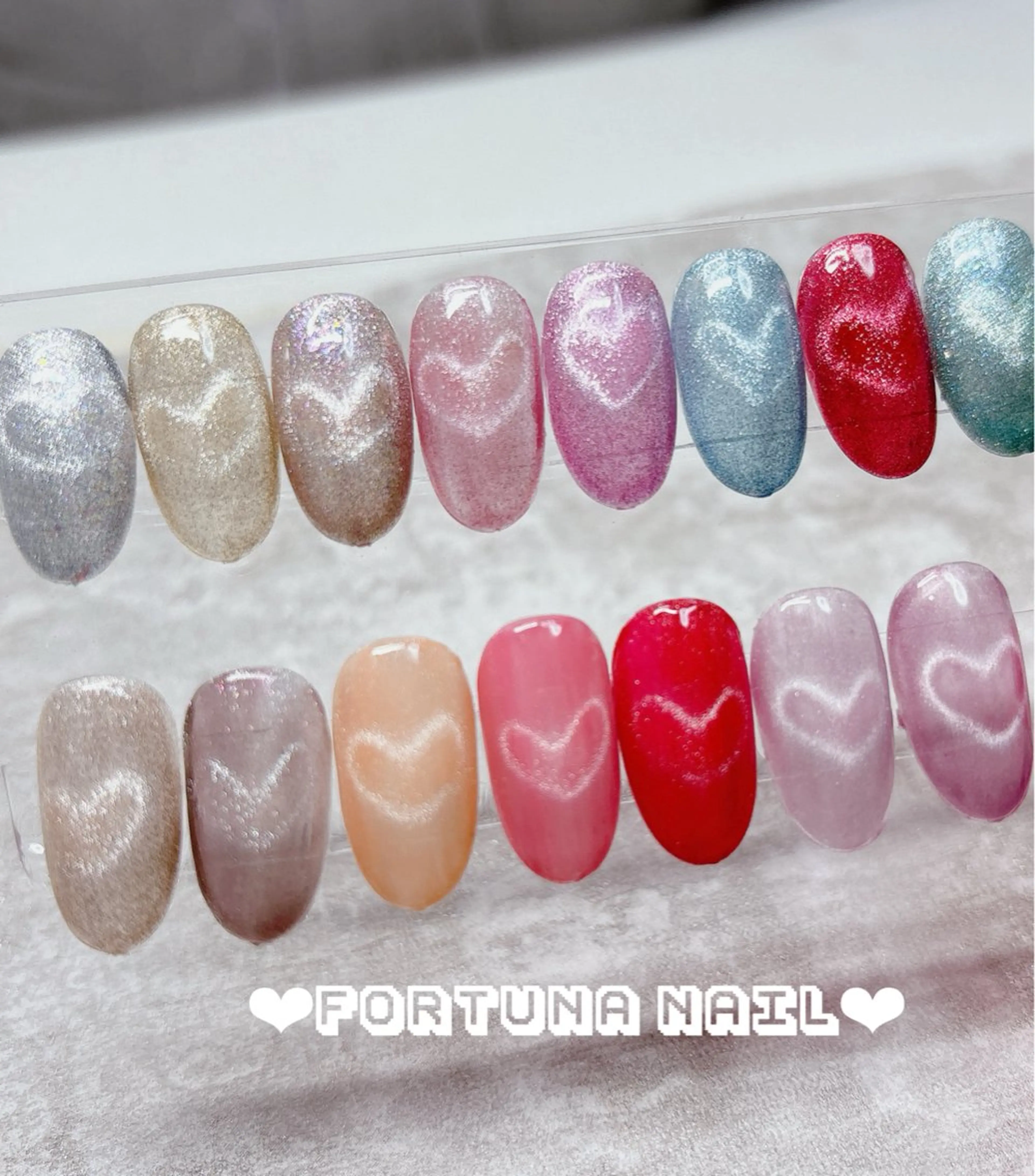 ネイル ハート マグネットネイル ハンドネイル ハンドケア Nail •Head スパFortunaのネイルデザイン