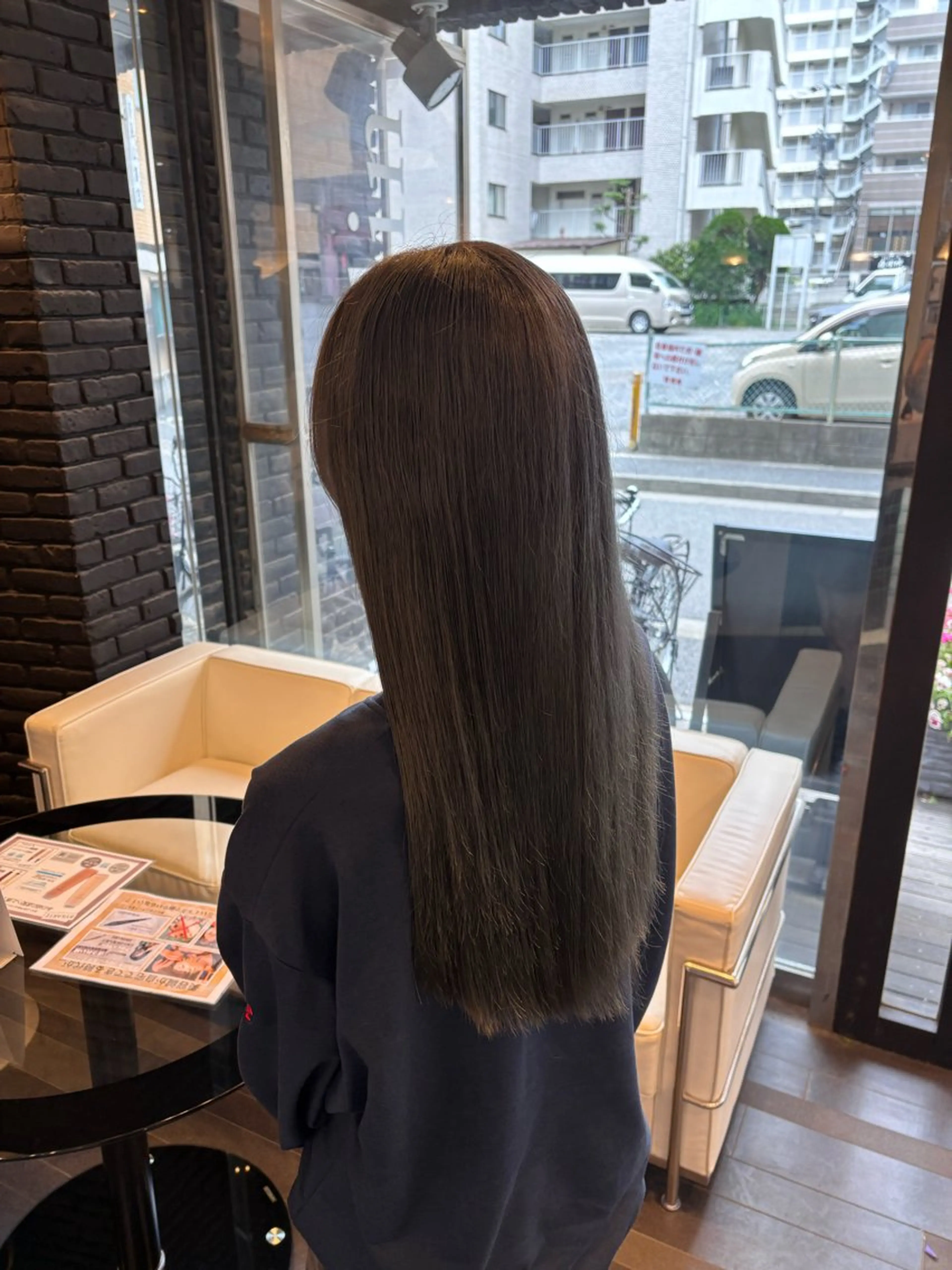 カラー ブリーチ 透明感カラー ヘアカラー yui 練習モデル募集中のヘアスタイル