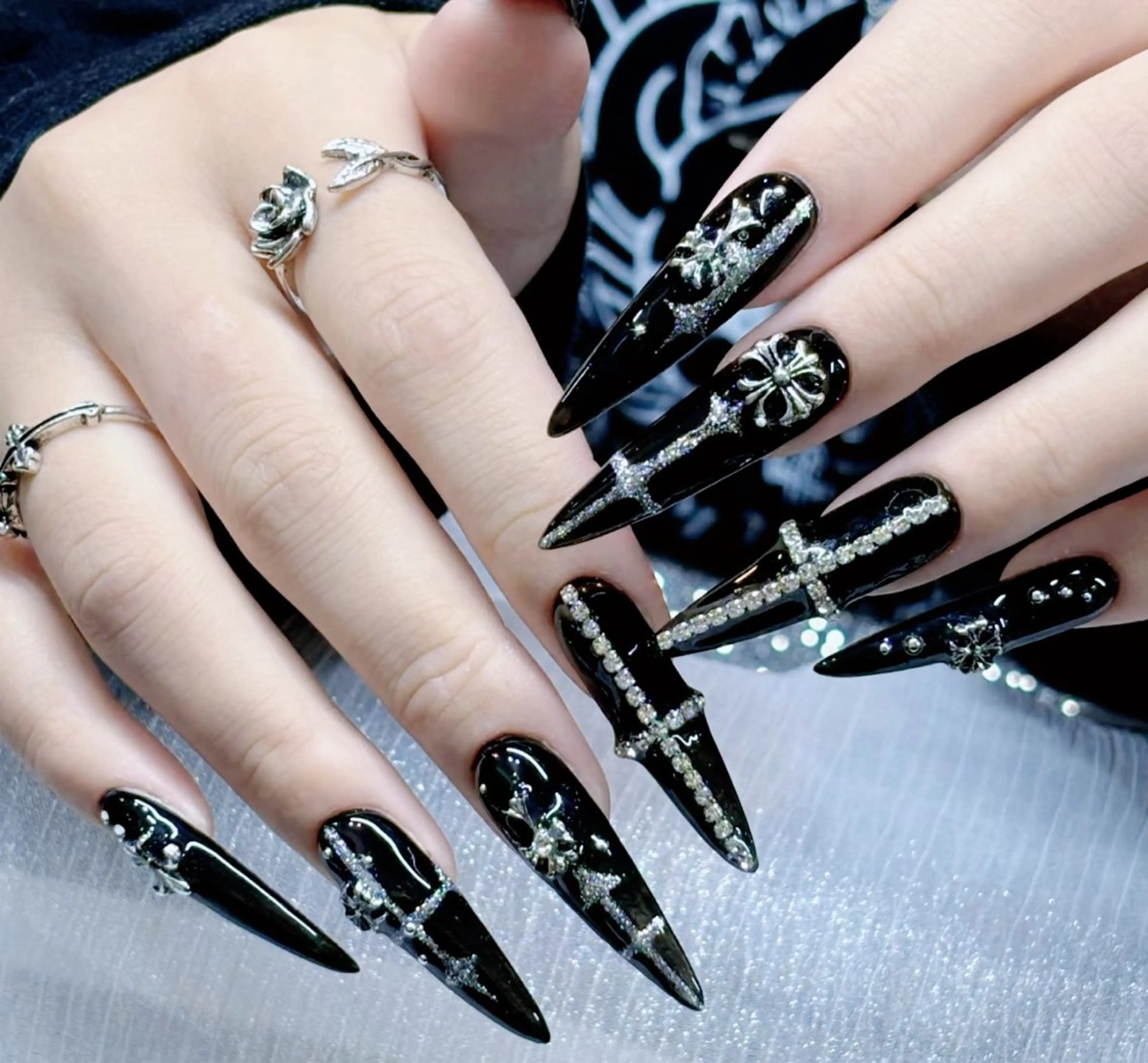 ネイル オーロラネイル フットネイル フレンチネイル ジェルネイル ガーリー ハンドネイル ╹◡╹Mimoミモ Eye&Nailのマツエク・マツパデザイン