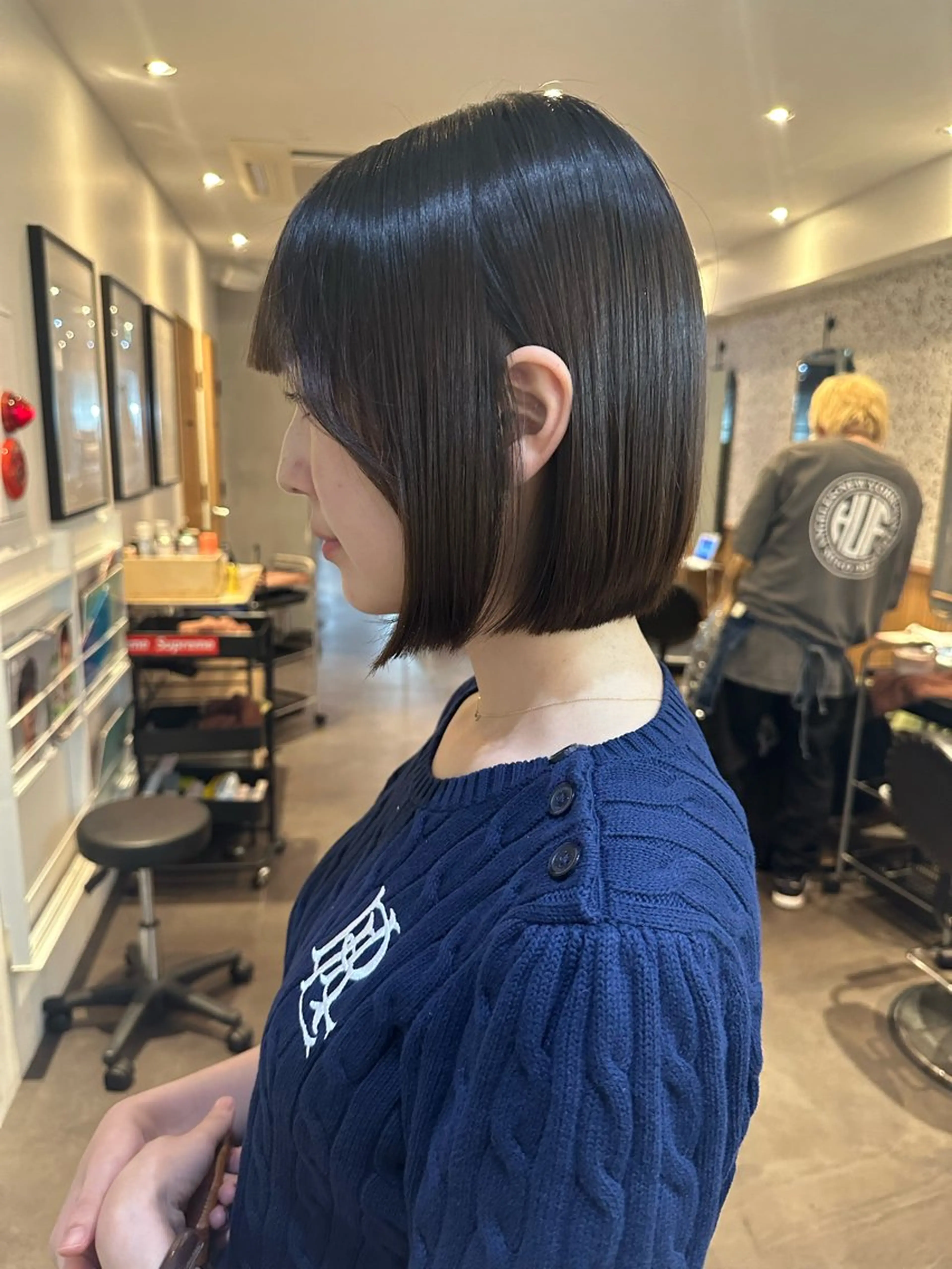 ショート カット ヘアカラー トリートメント ヘッドスパ ブリーチ・レイヤ ー特化🔥 ちかまるのヘアスタイル