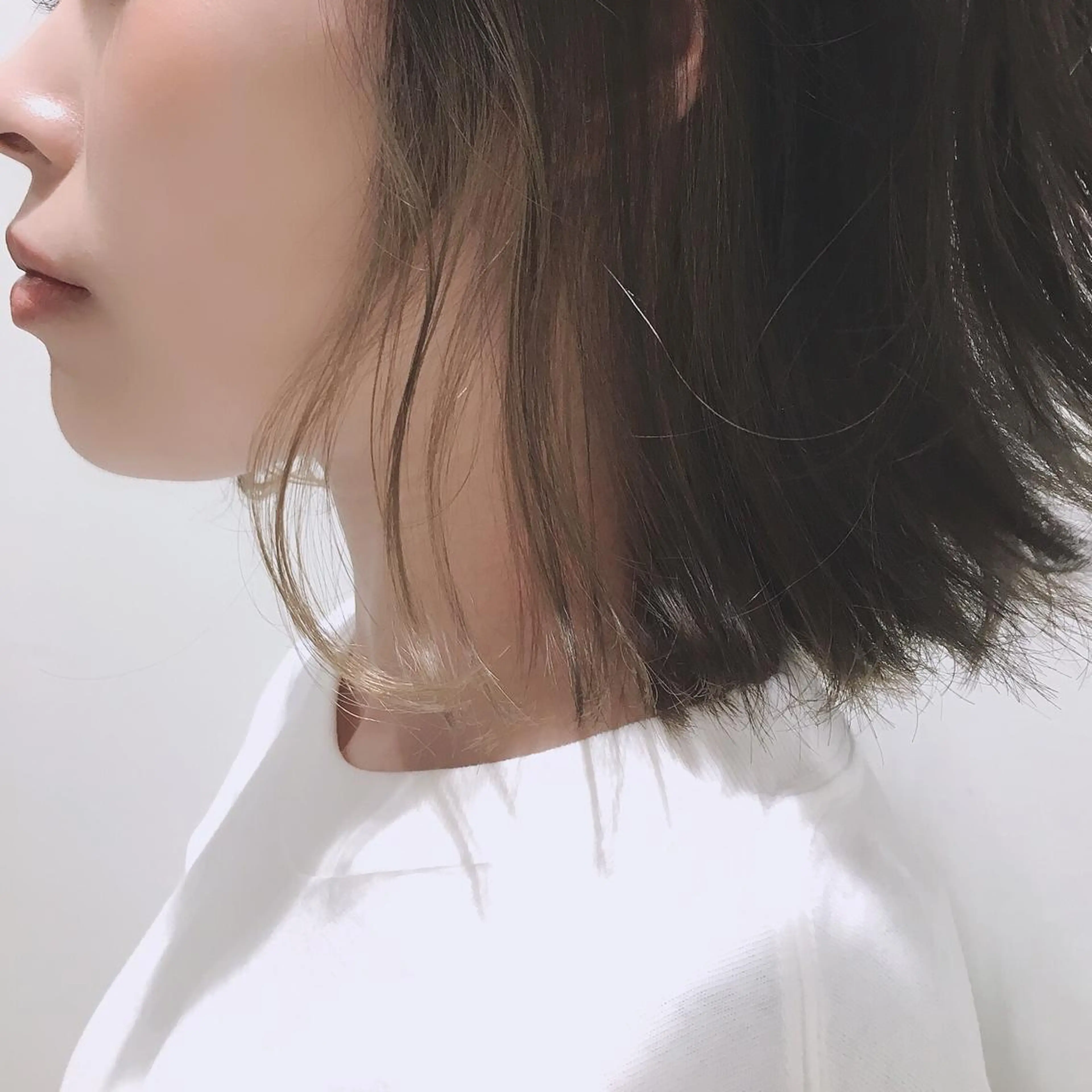 ショート カラー ベージュカラー インナーカラー fuchigami suzunoのヘアスタイル