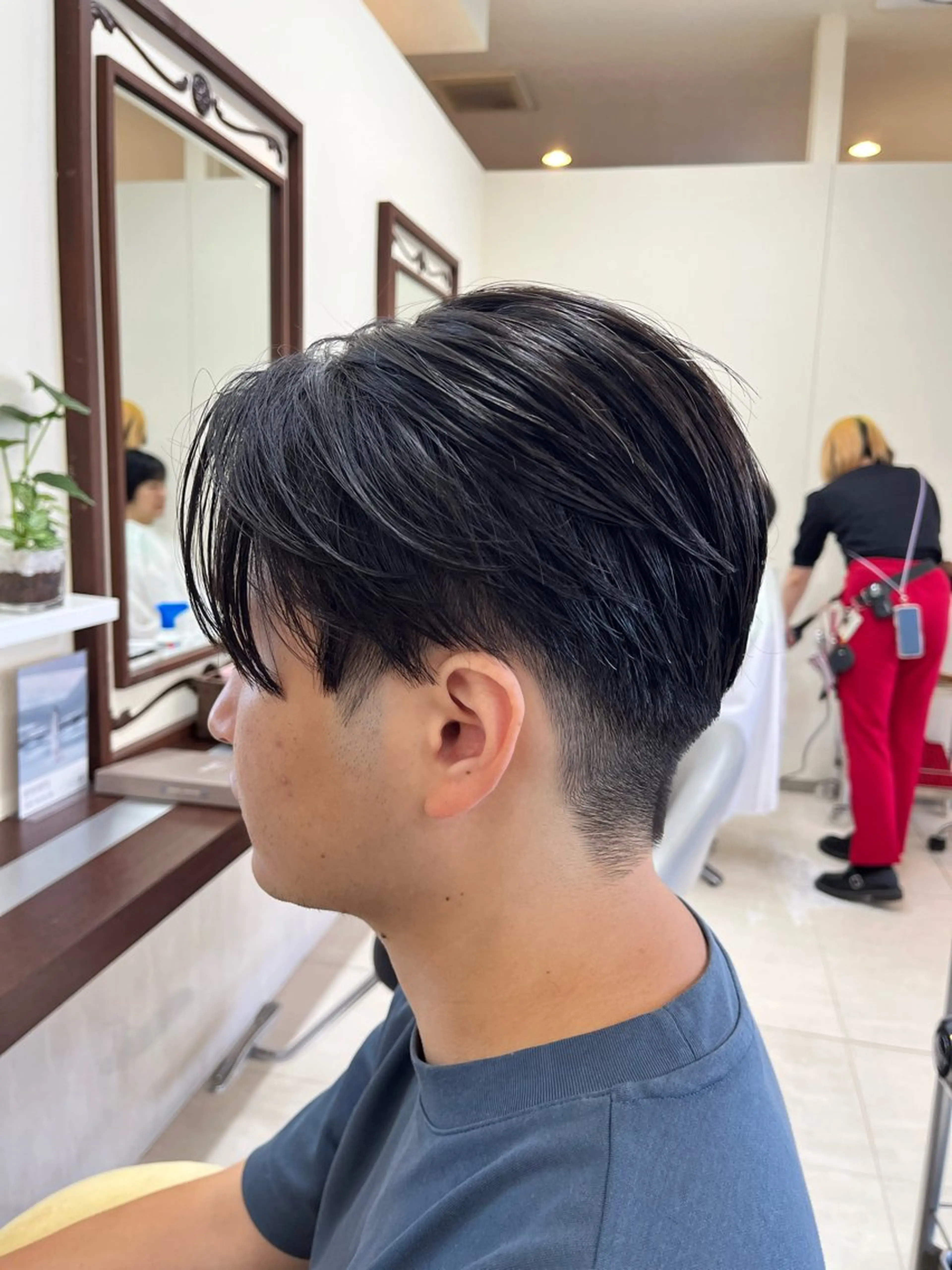 ショート パーマ メンズ センターパート メンズパーマ ニュアンスパーマ 🧊メンズ特化🧊 高木航希のヘアスタイル