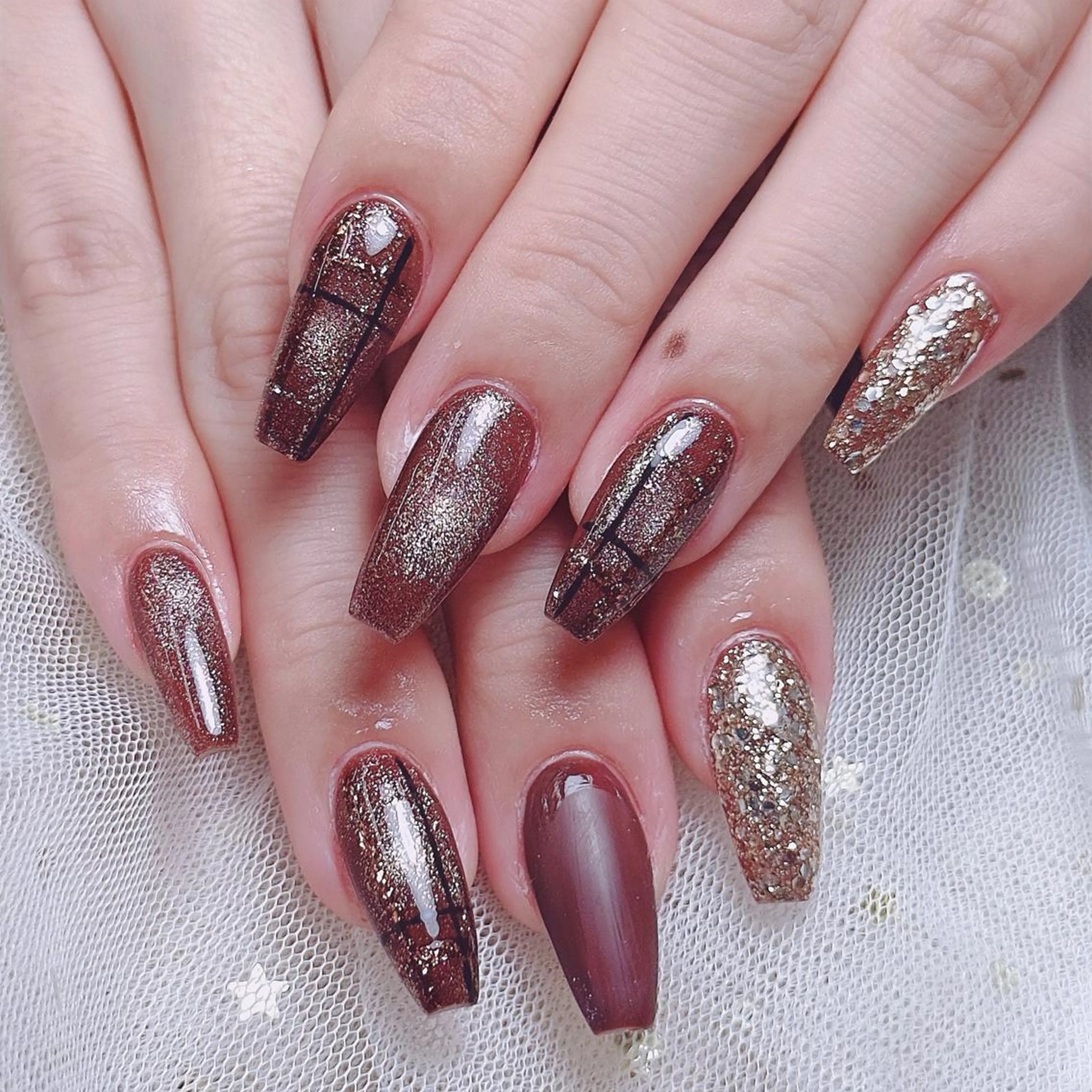 ネイル queens nailsalonのネイルデザイン