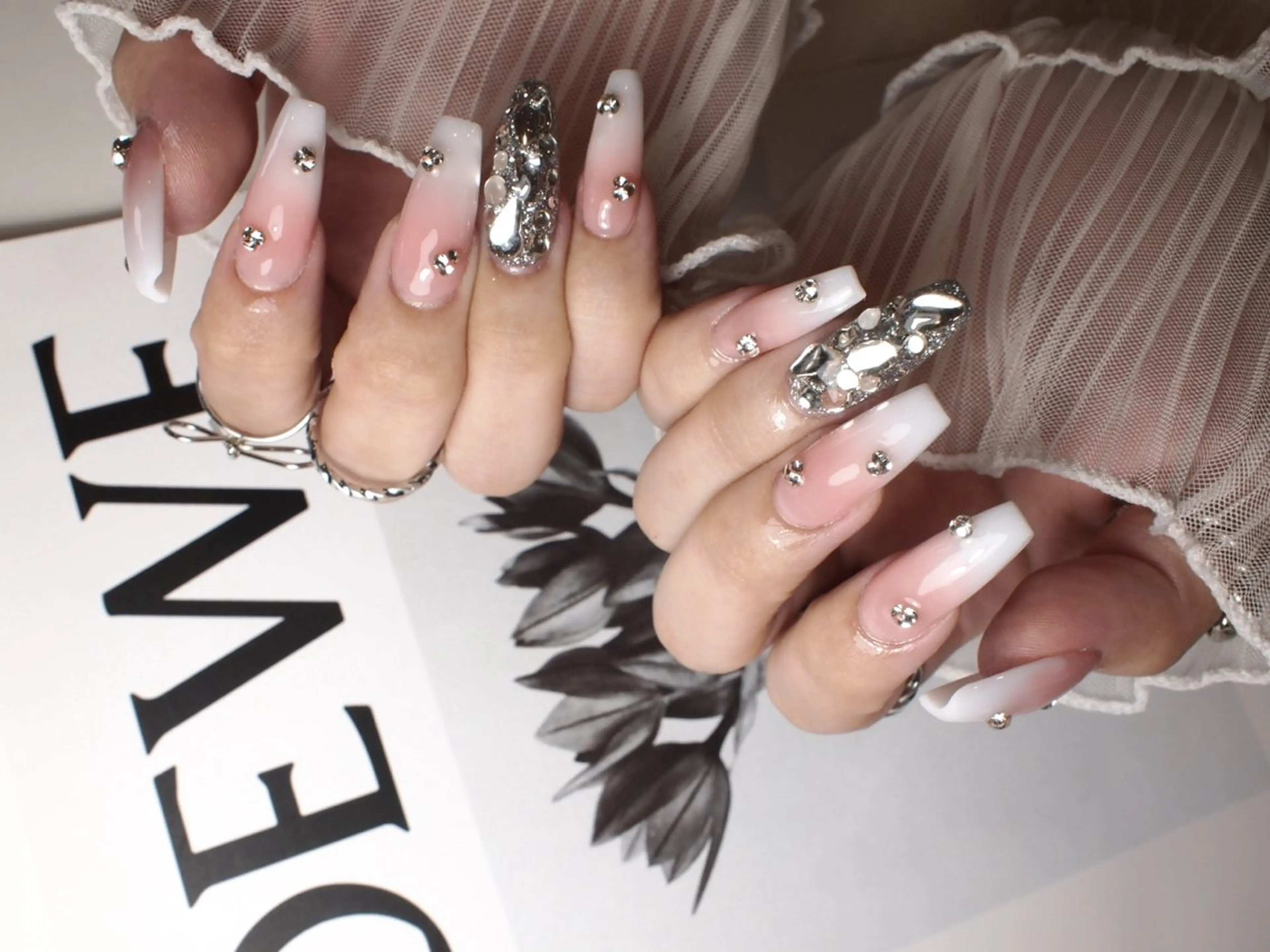 ✽スカルプ✽🍓長さ出し10本💅ベイビーブーマーorグラデの写真