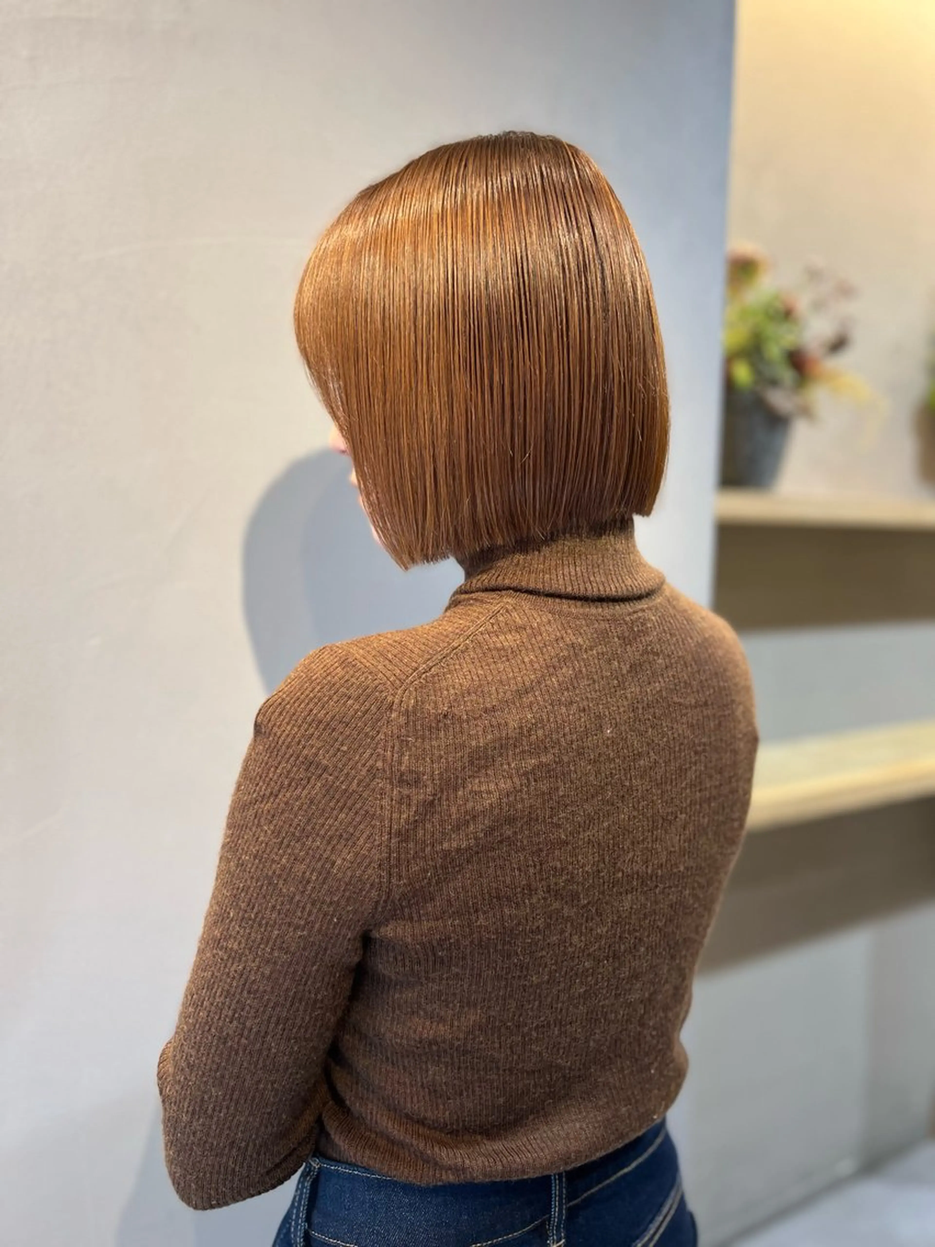 ショート カラー 透明感カラー ボブ 神戸ボブ✂️ ioe三宮/田 伸佳のヘアスタイル