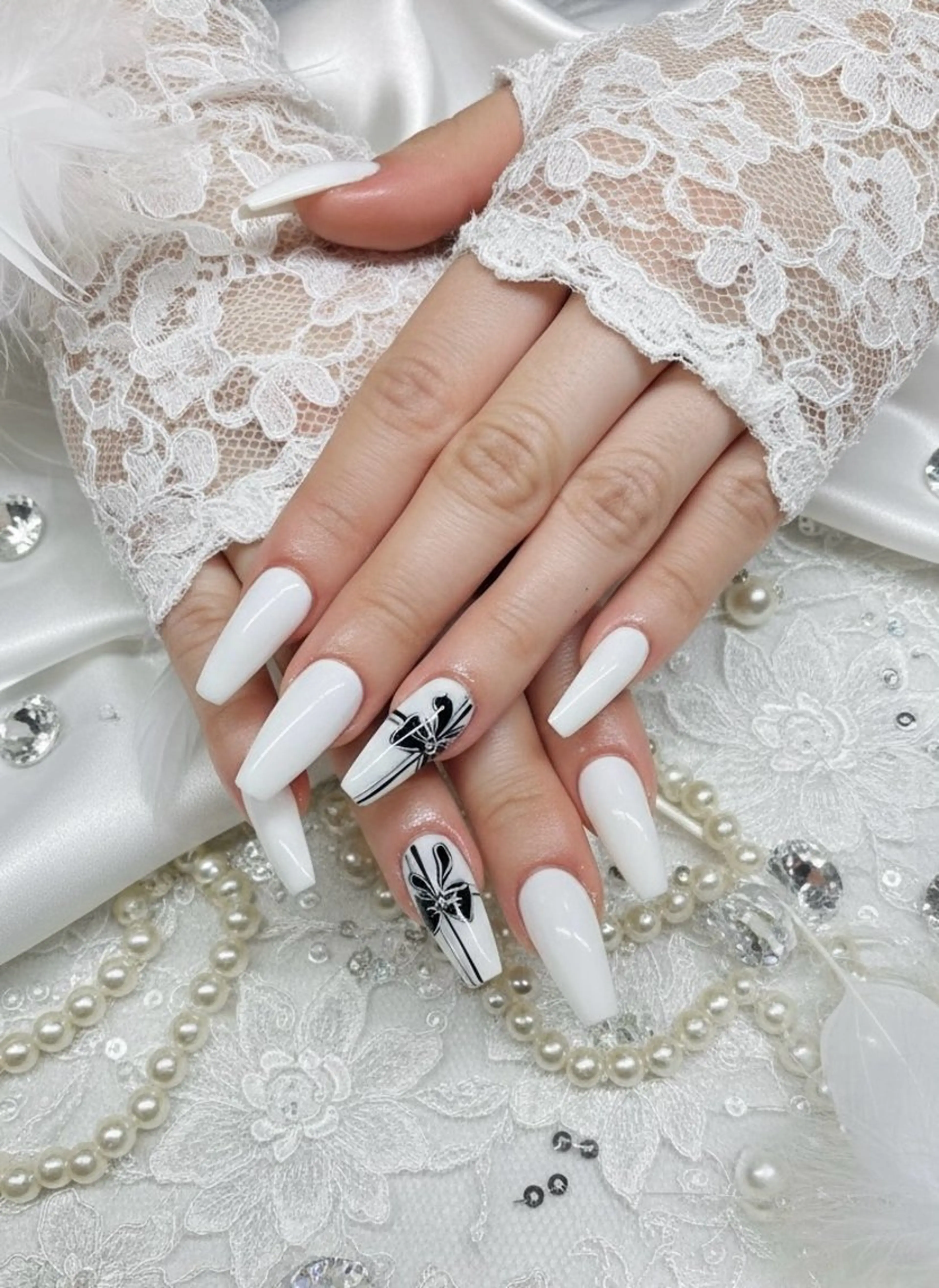 【ジェルチップ】《長さ出し》ワンカラーアート2本付(自他店オフ込み)の写真