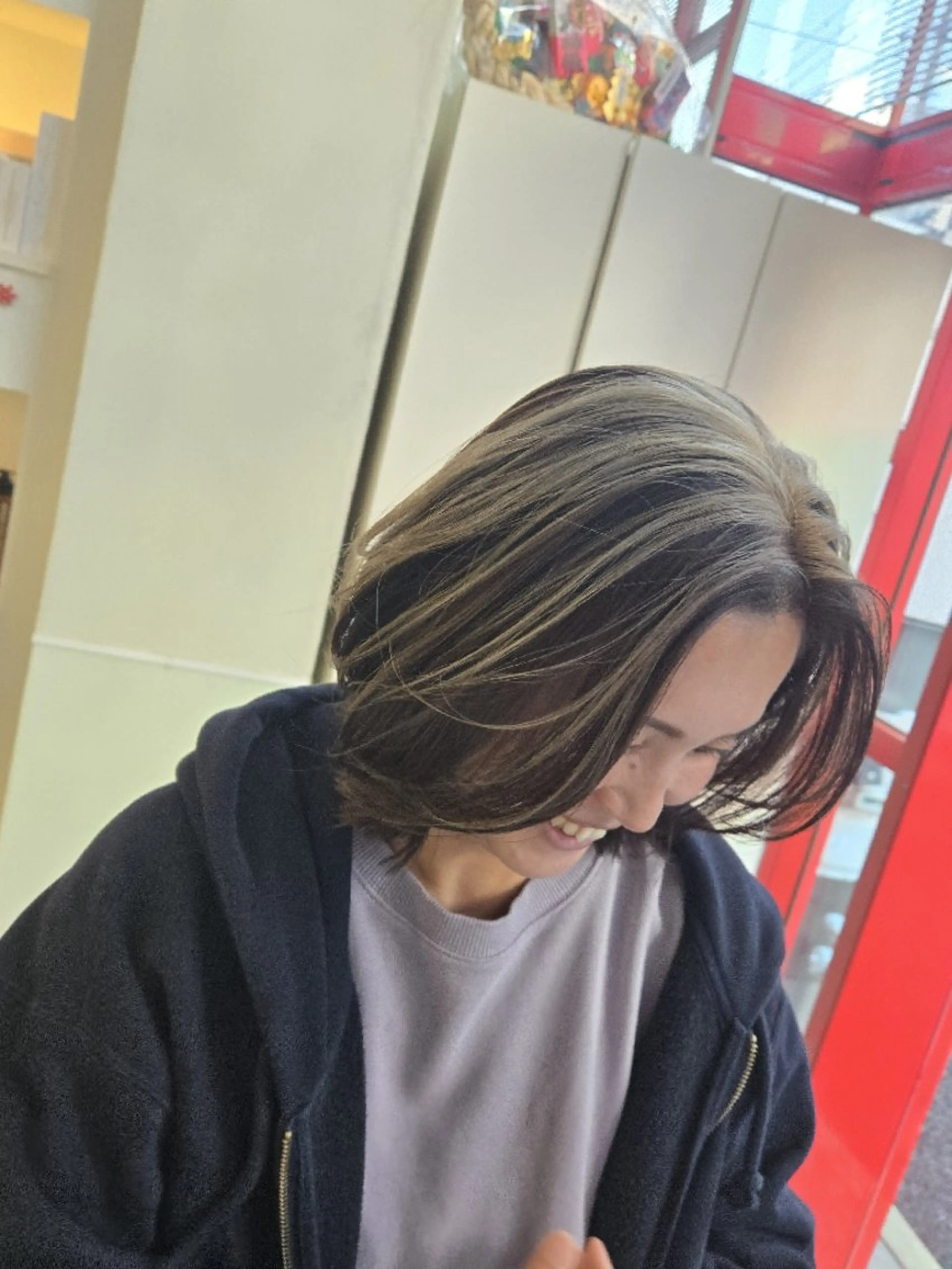 ミディアム カラー デザインカラー カット ヘアカラー 遠藤 史秋のヘアスタイル