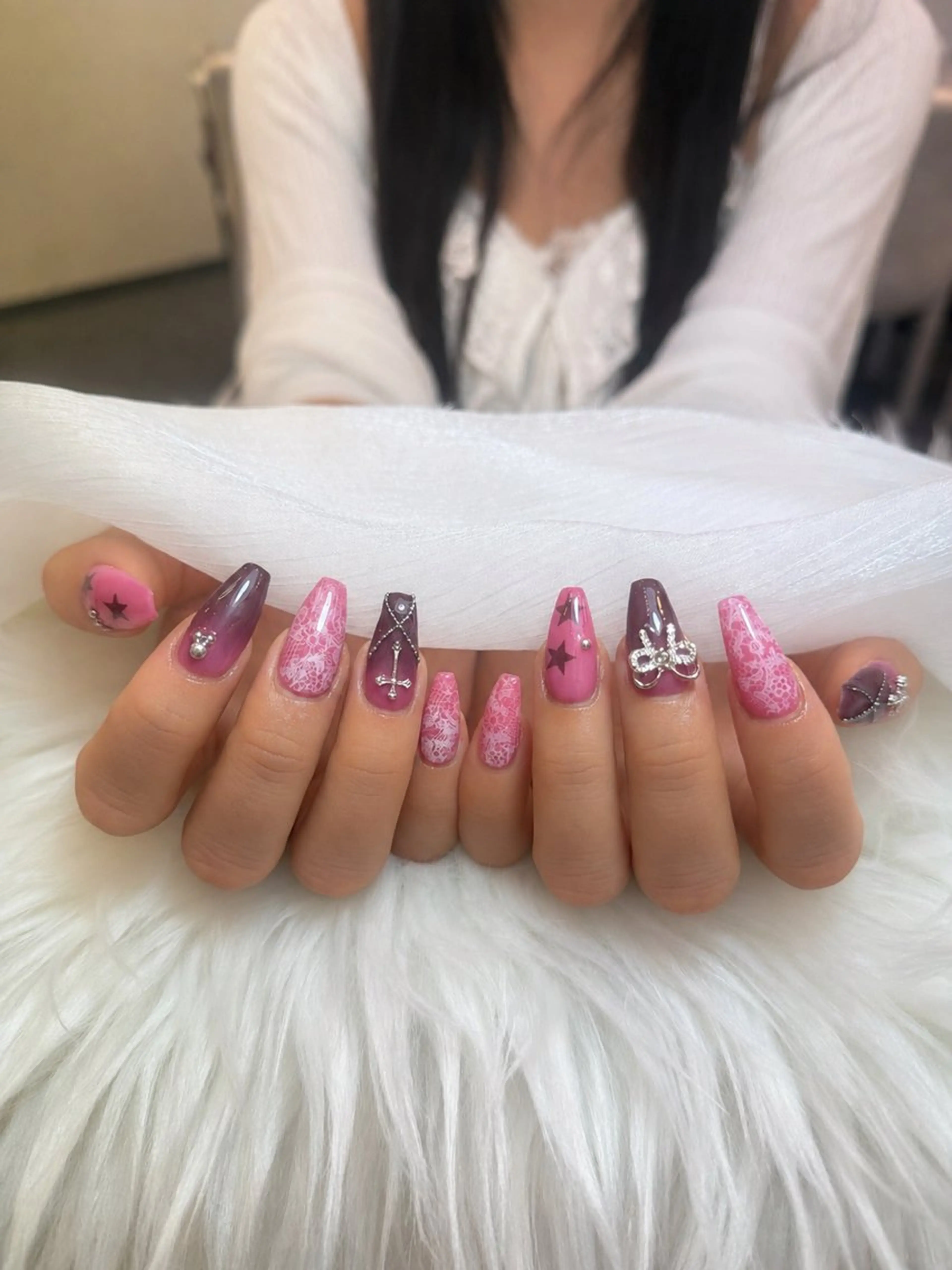 ネイル ジェルネイル ガーリー 韓国ネイル レース ロングネイル MEO MEO NAIL 守山のネイルデザイン