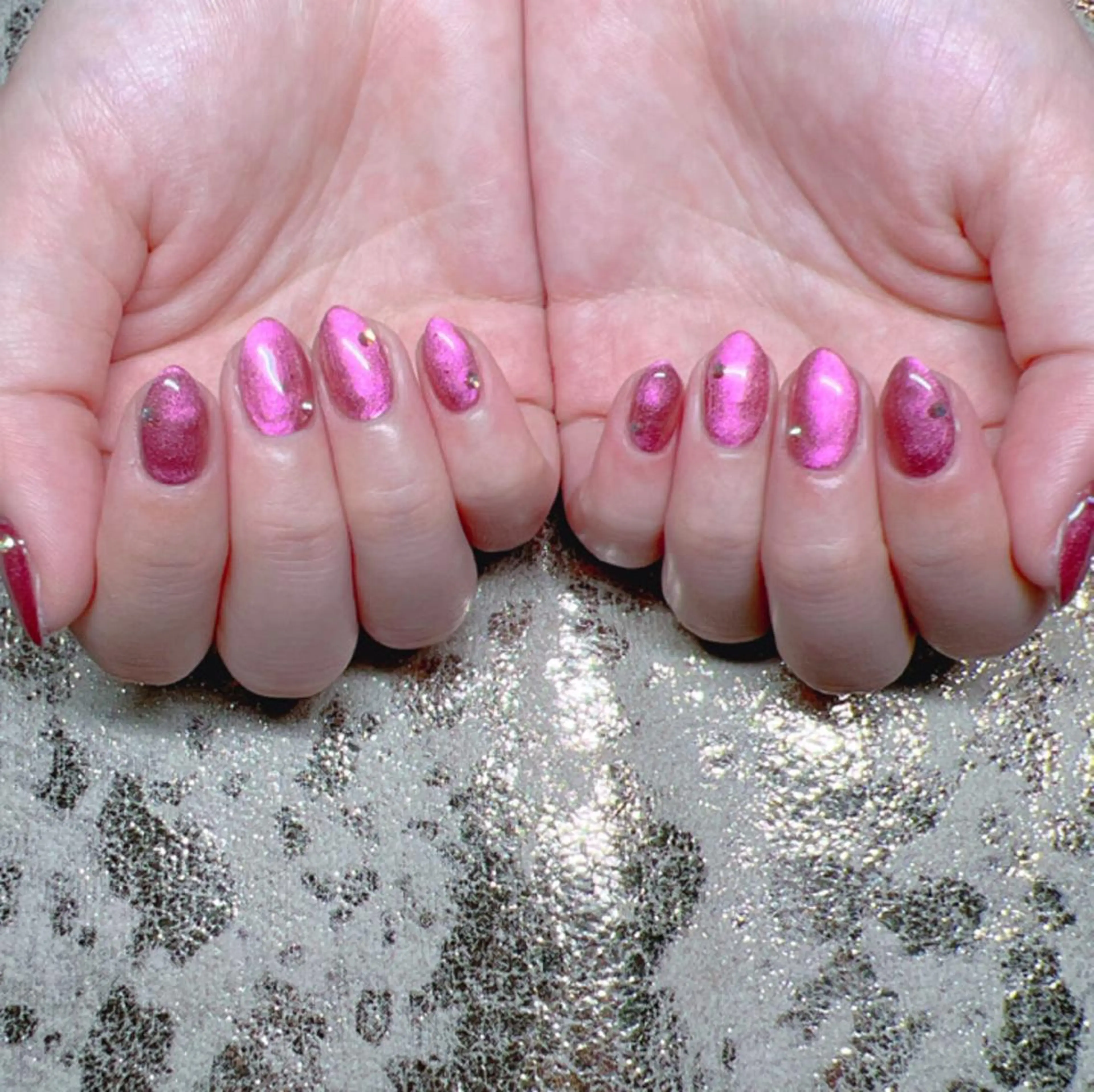 ネイル ストーンネイル DollyGirl KYOKOのネイルデザイン