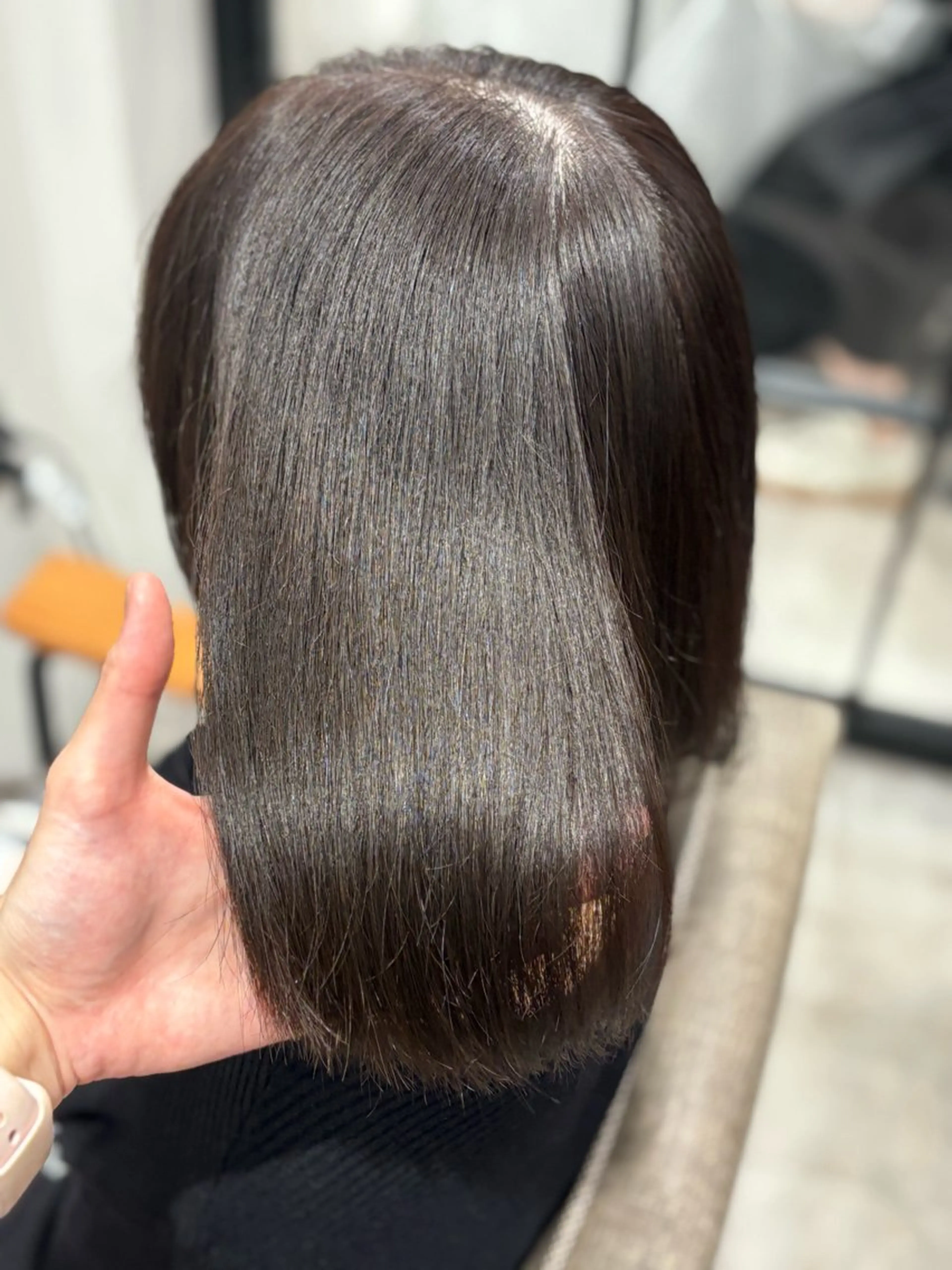 ショート カラー グレージュ オリーブグレージュ オリーブグレー おかだ まなみのヘアスタイル