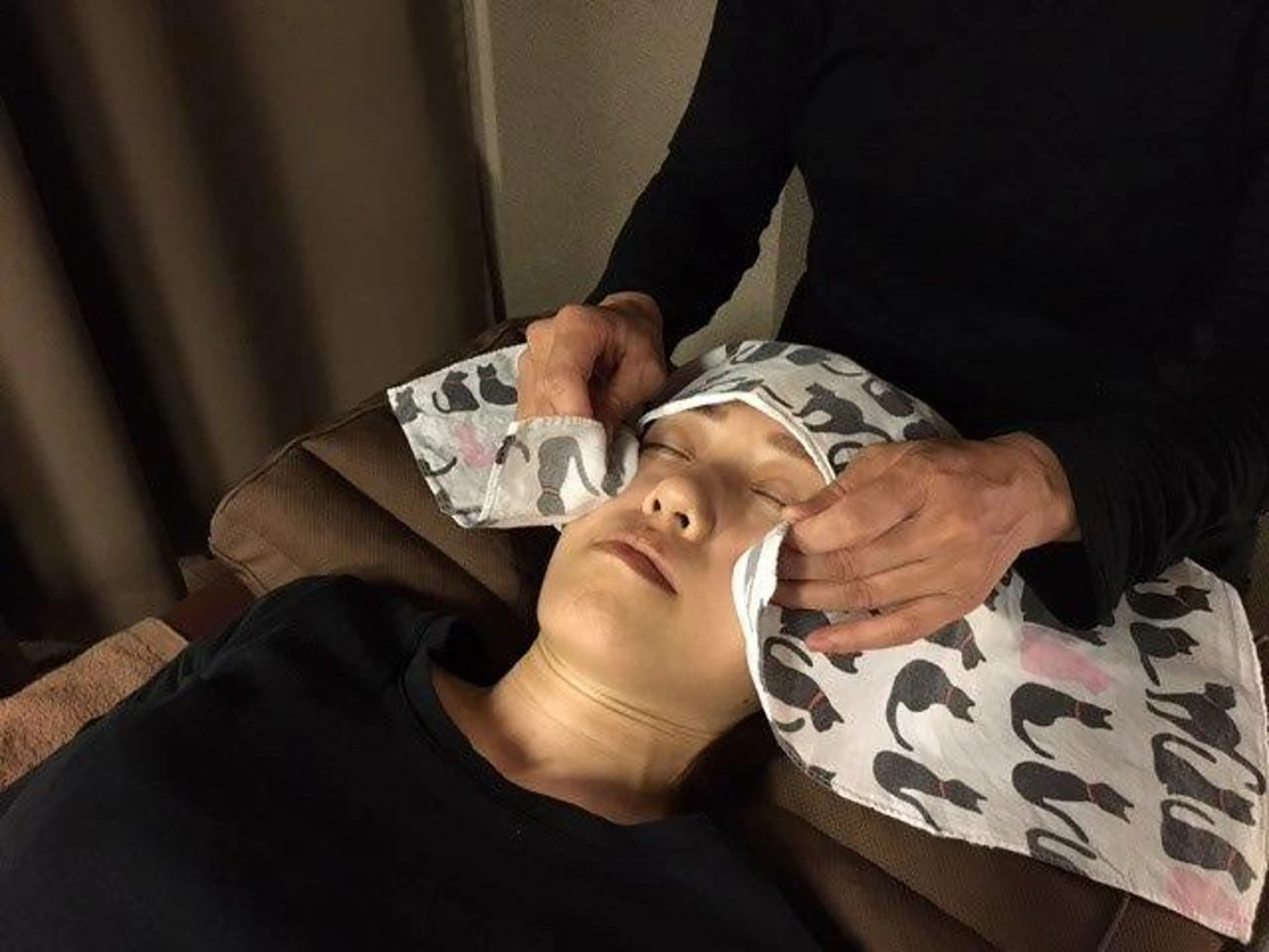 頭ツボ15分の写真