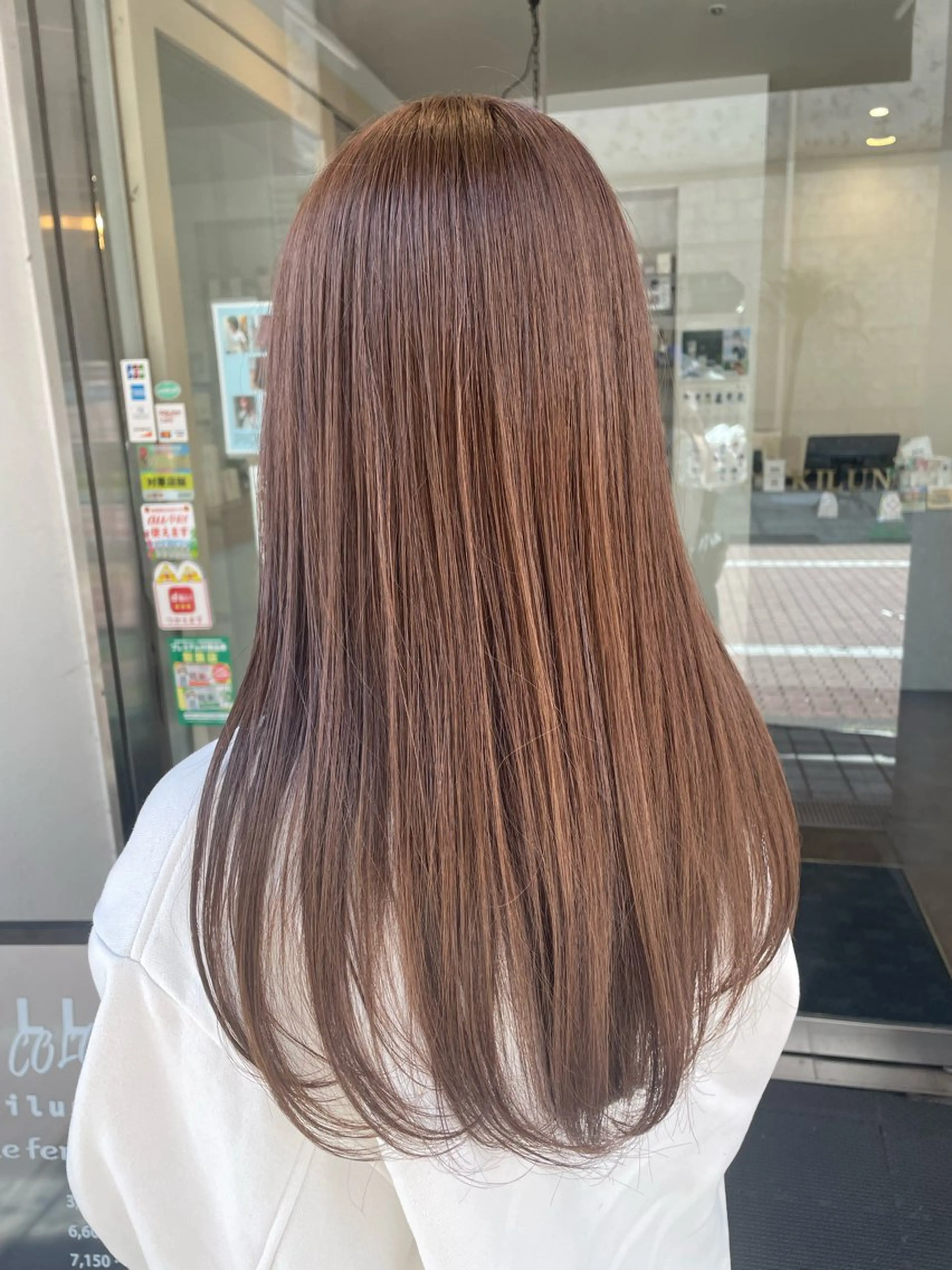 ロング ナチュラルカラー 児玉優香のヘアスタイル