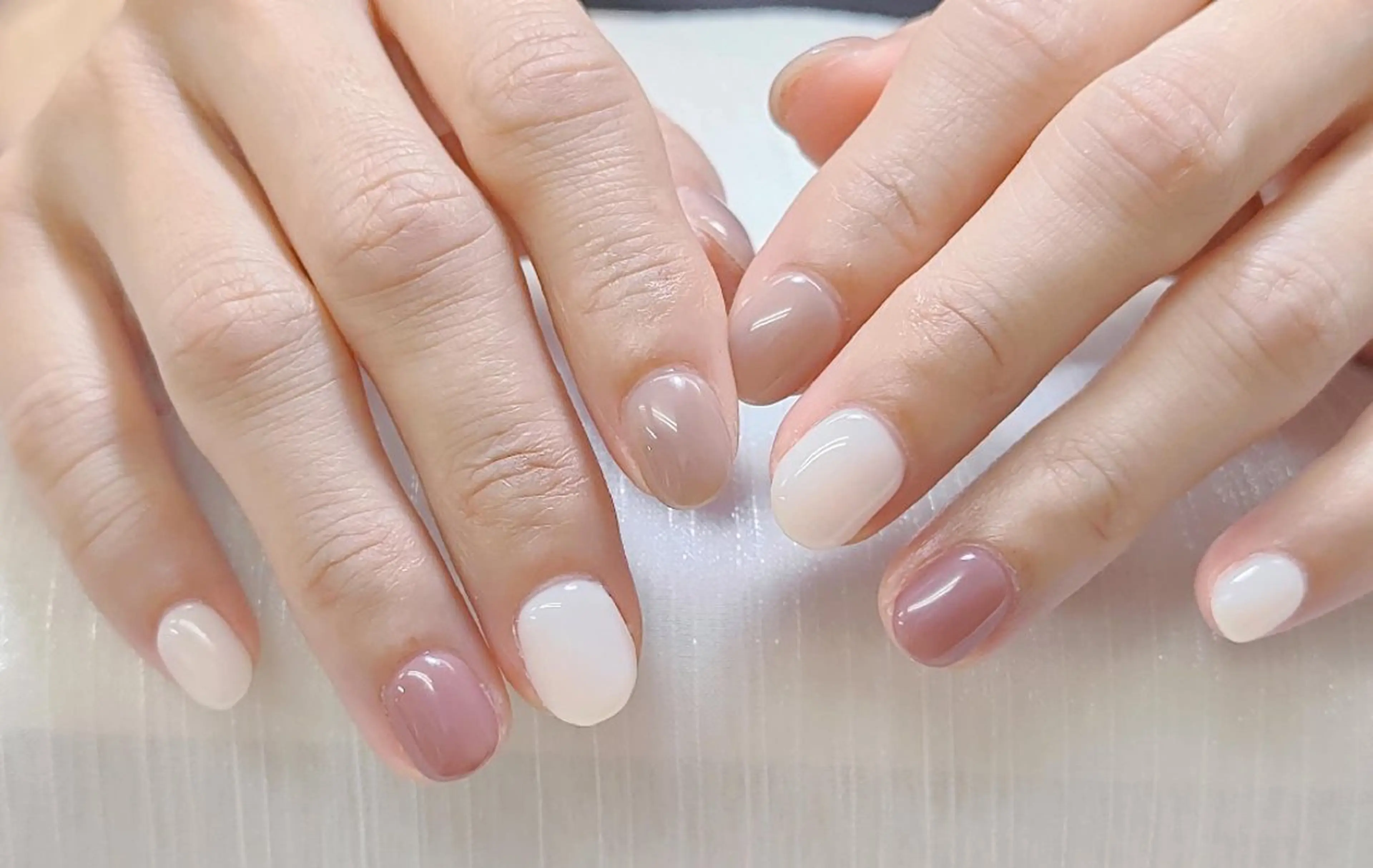 ネイル 小島 阿佑美のネイルデザイン