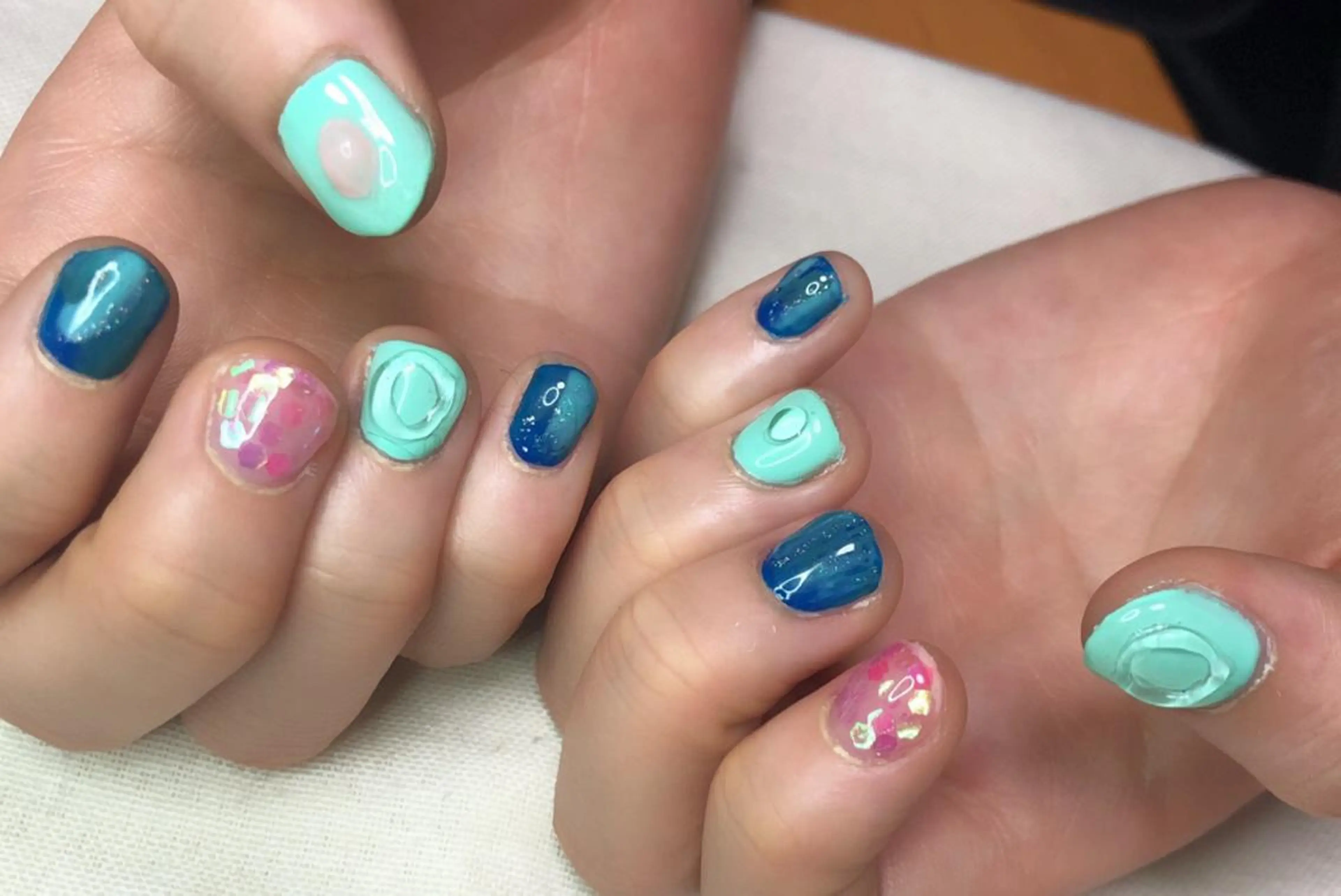 ネイル AZU nailのネイルデザイン