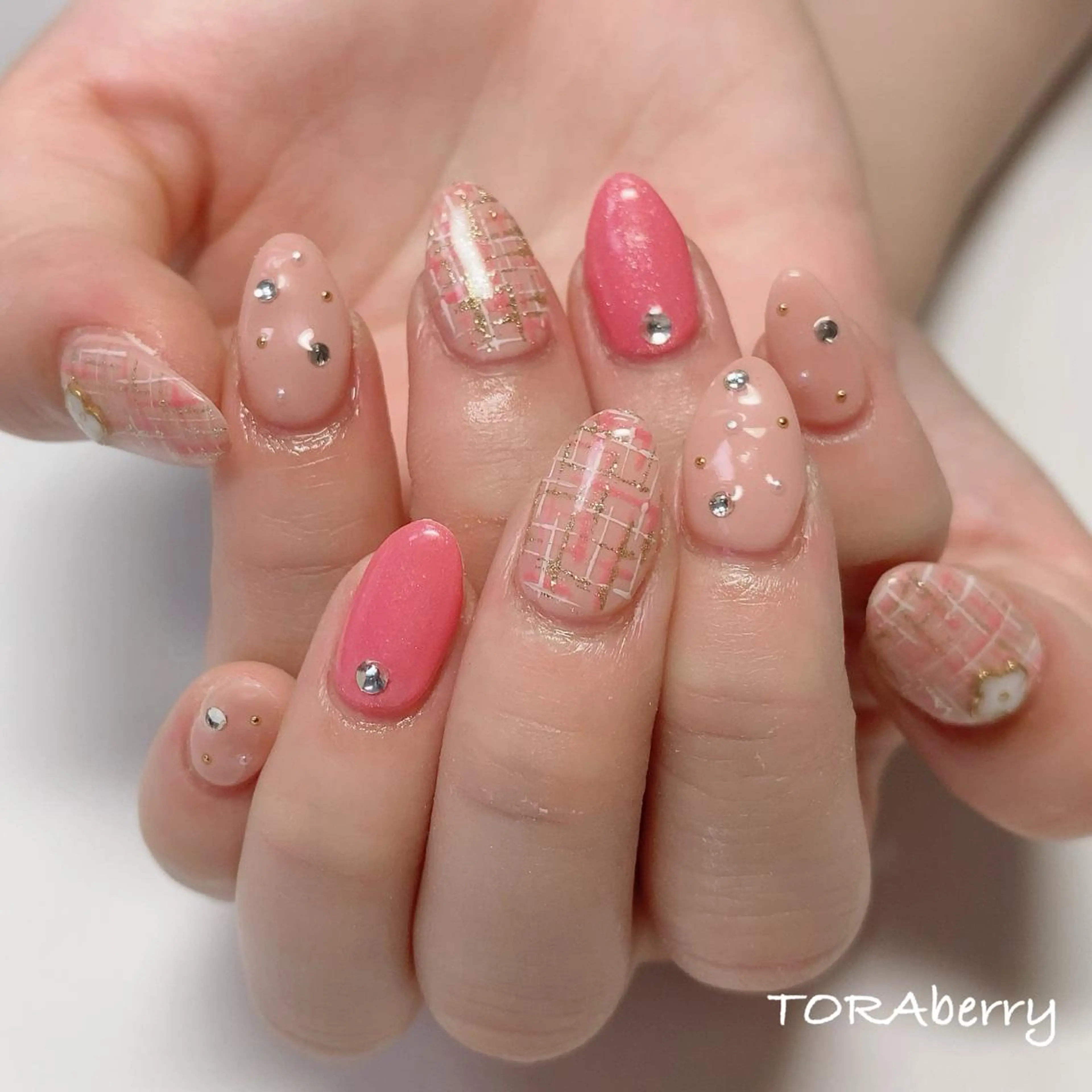 ネイル ハンドネイル ネイリスト なつみのネイルデザイン