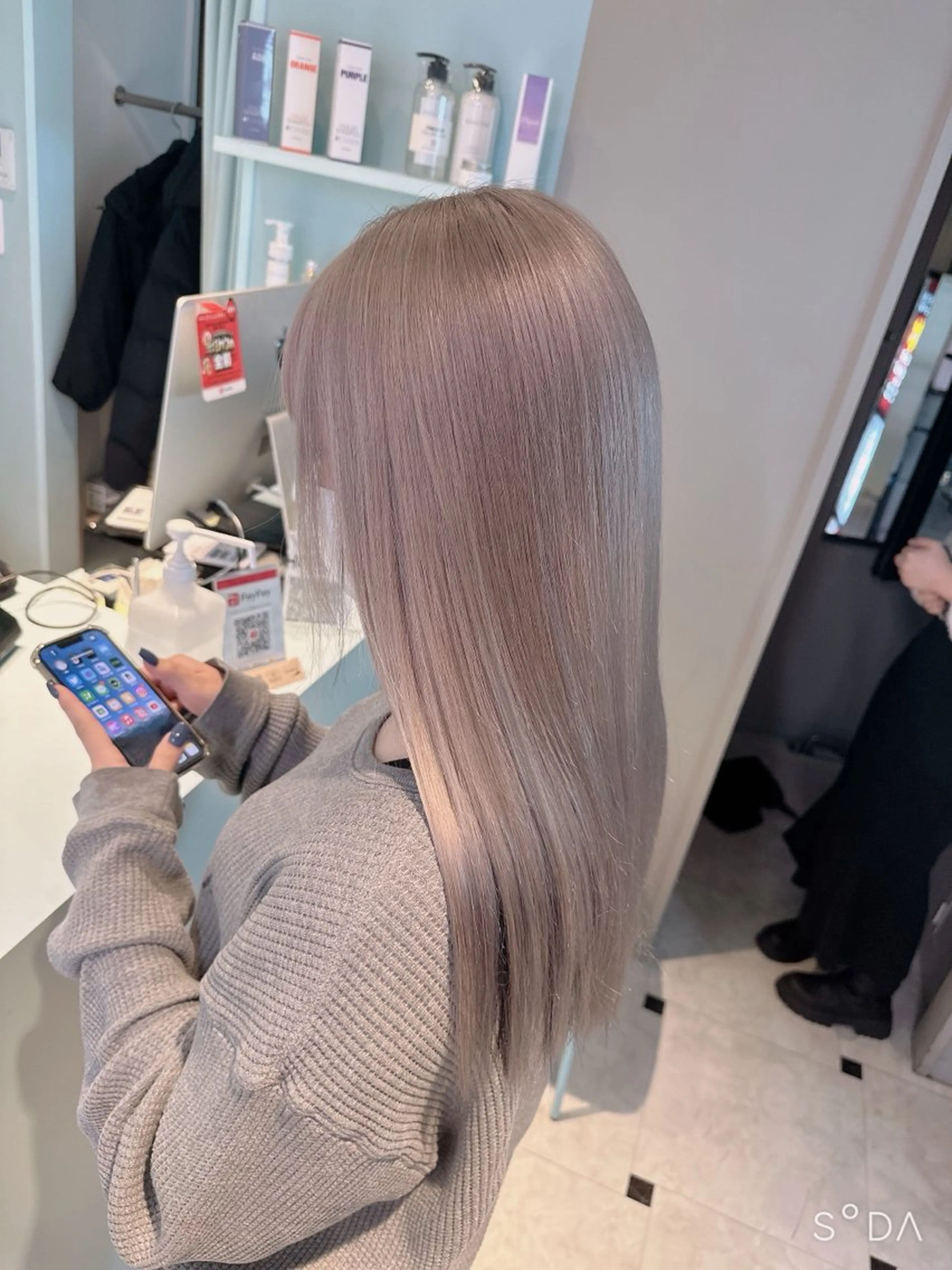 ロング カラー 🪄池袋ハイトーン 🪄ブリーチカラーのヘアスタイル