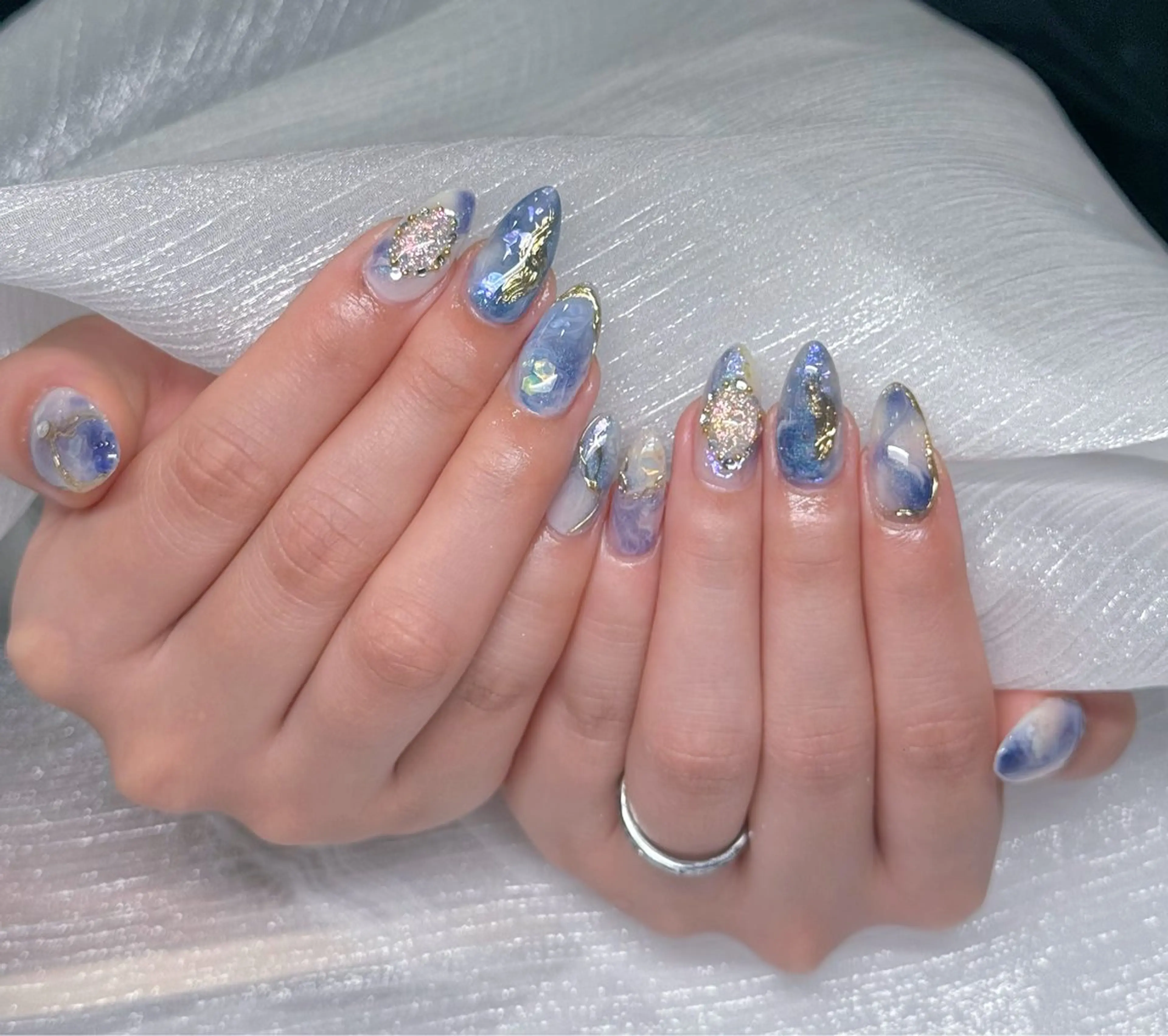 ネイル アニマル柄 ボルドー ブラウン フレンチネイル ゴールド ハンドネイル MILO 168 池袋のネイルデザイン