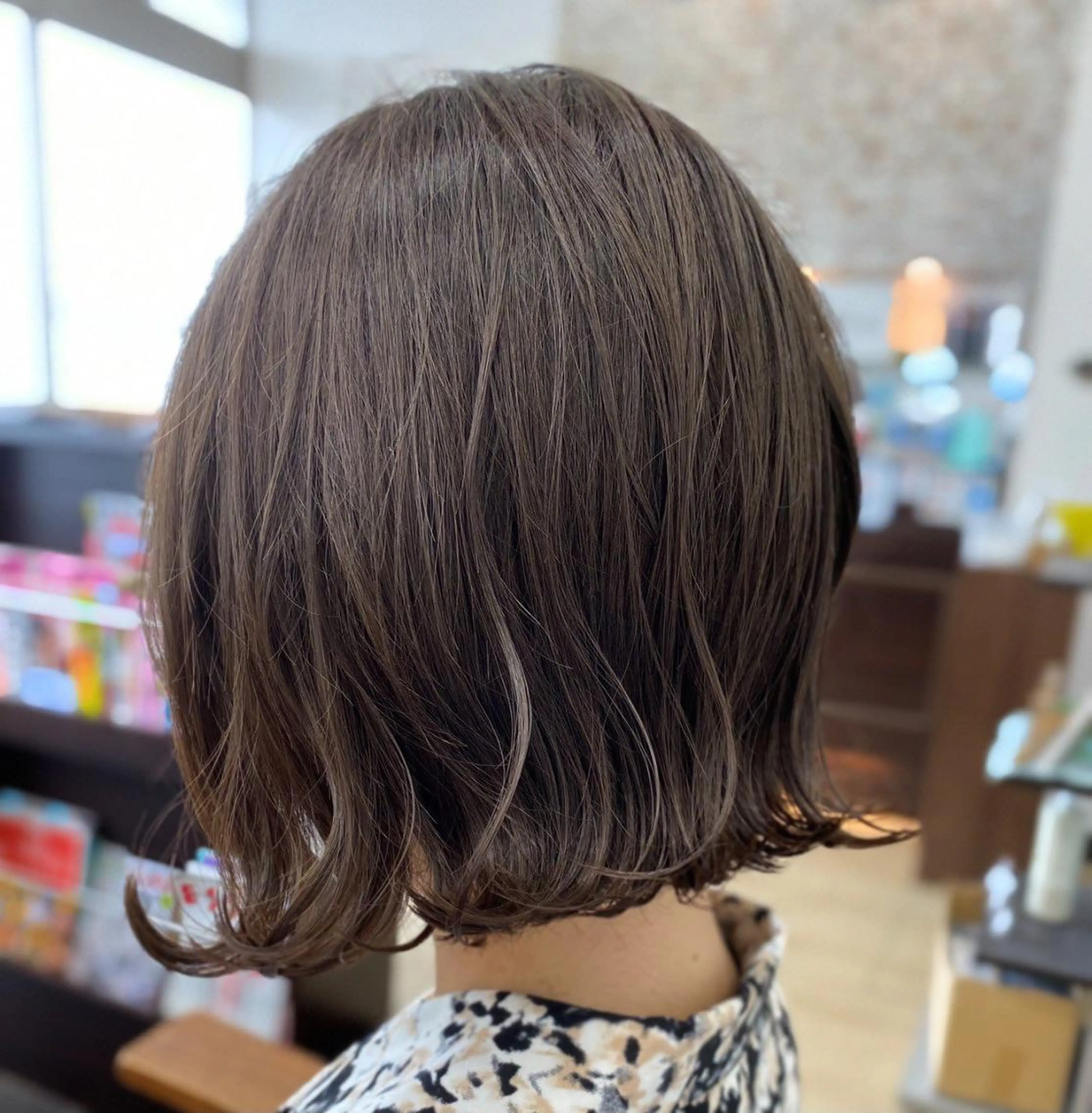 ショート ボブ ショートヘア 外ハネヘア ✨🪞ボブ🪞✨MI YAUCHIRISAのヘアスタイル