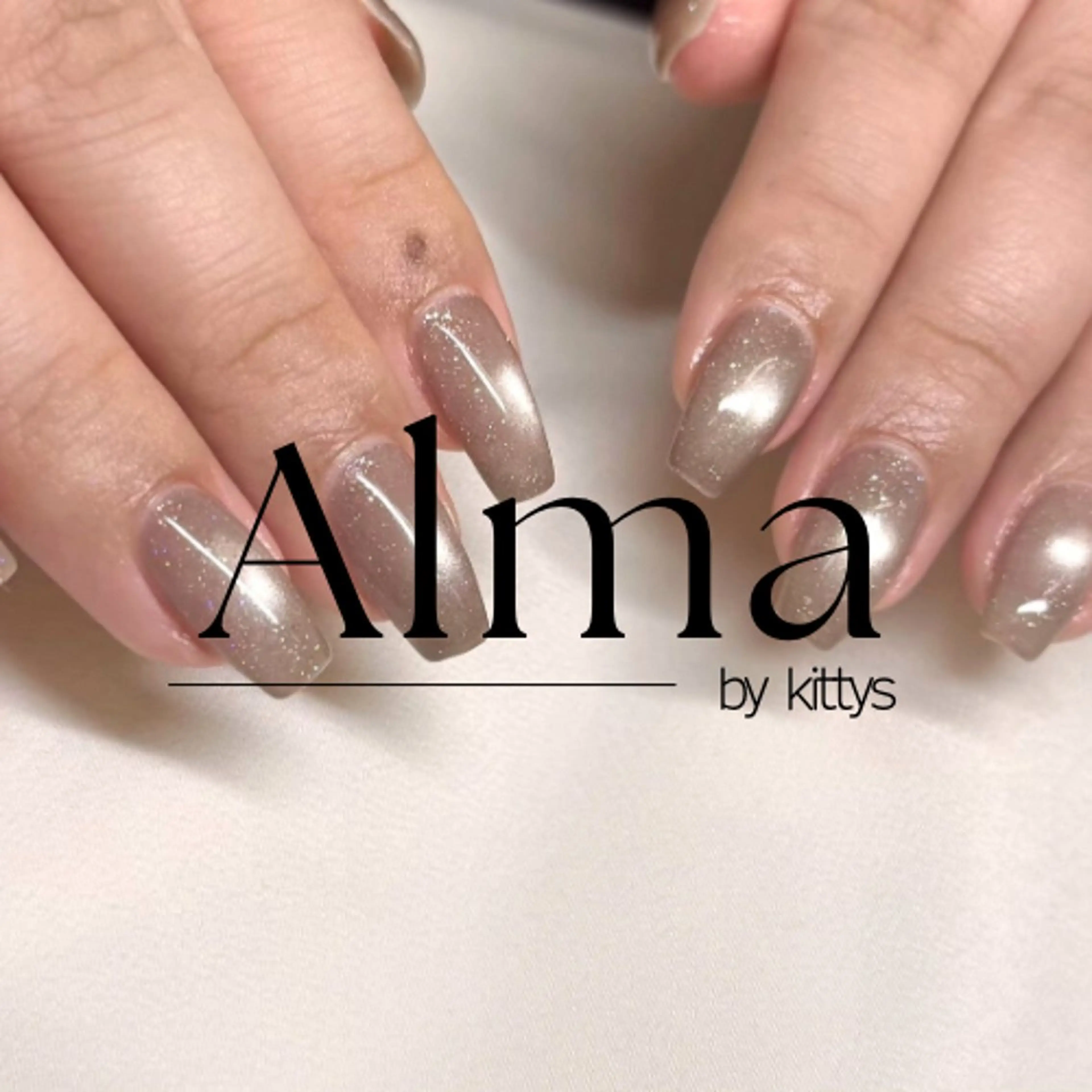 ネイル ハンドネイル Alma 武蔵新城店のネイルデザイン