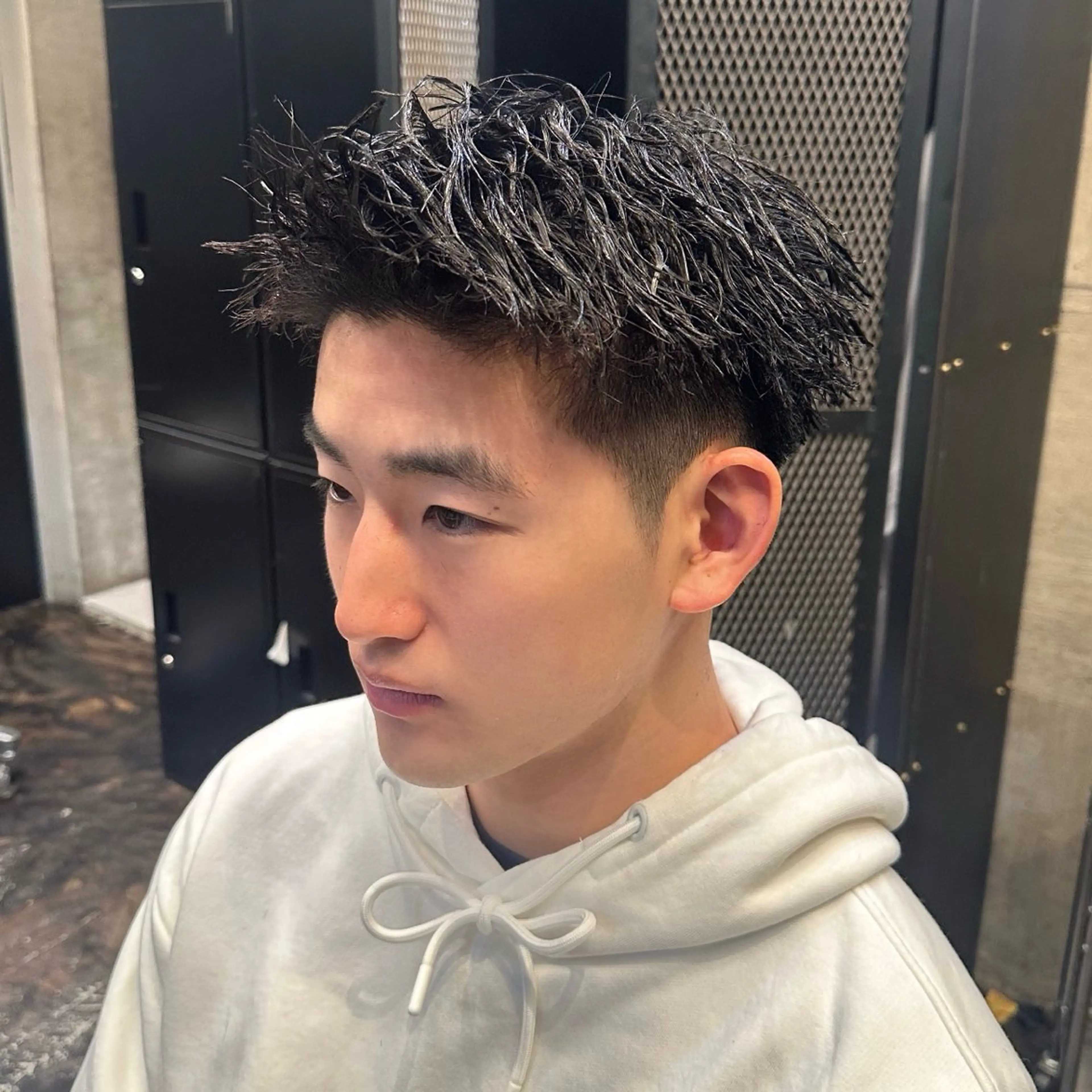 ショート パーマ メンズ メンズパーマ スパイキーショート メンズツイストパーマ ショートヘア ツイストパーマ カット パーマ トリートメント ツイスパ/メンズ パーマ/歩夢のヘアスタイル