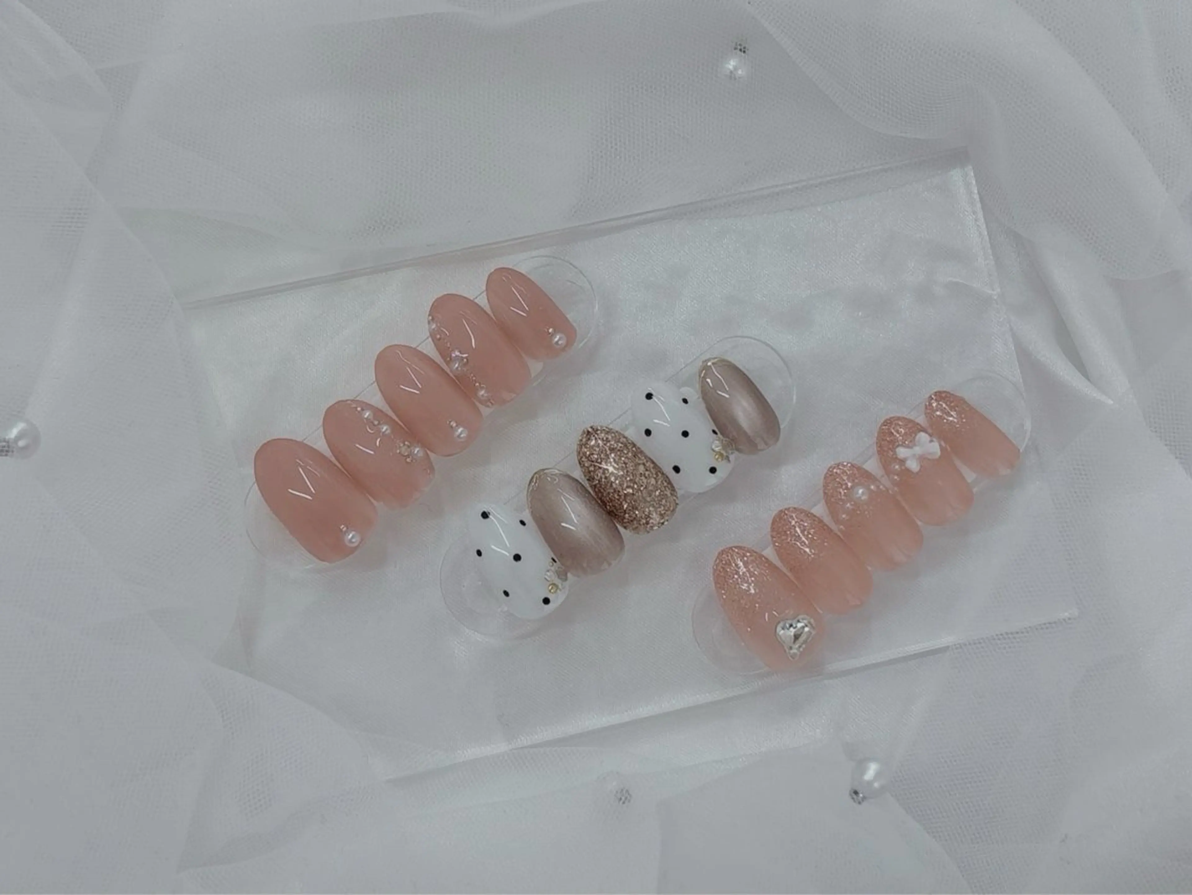 ネイル ハンドネイル ハンドケア Regene ARAKIのネイルデザイン