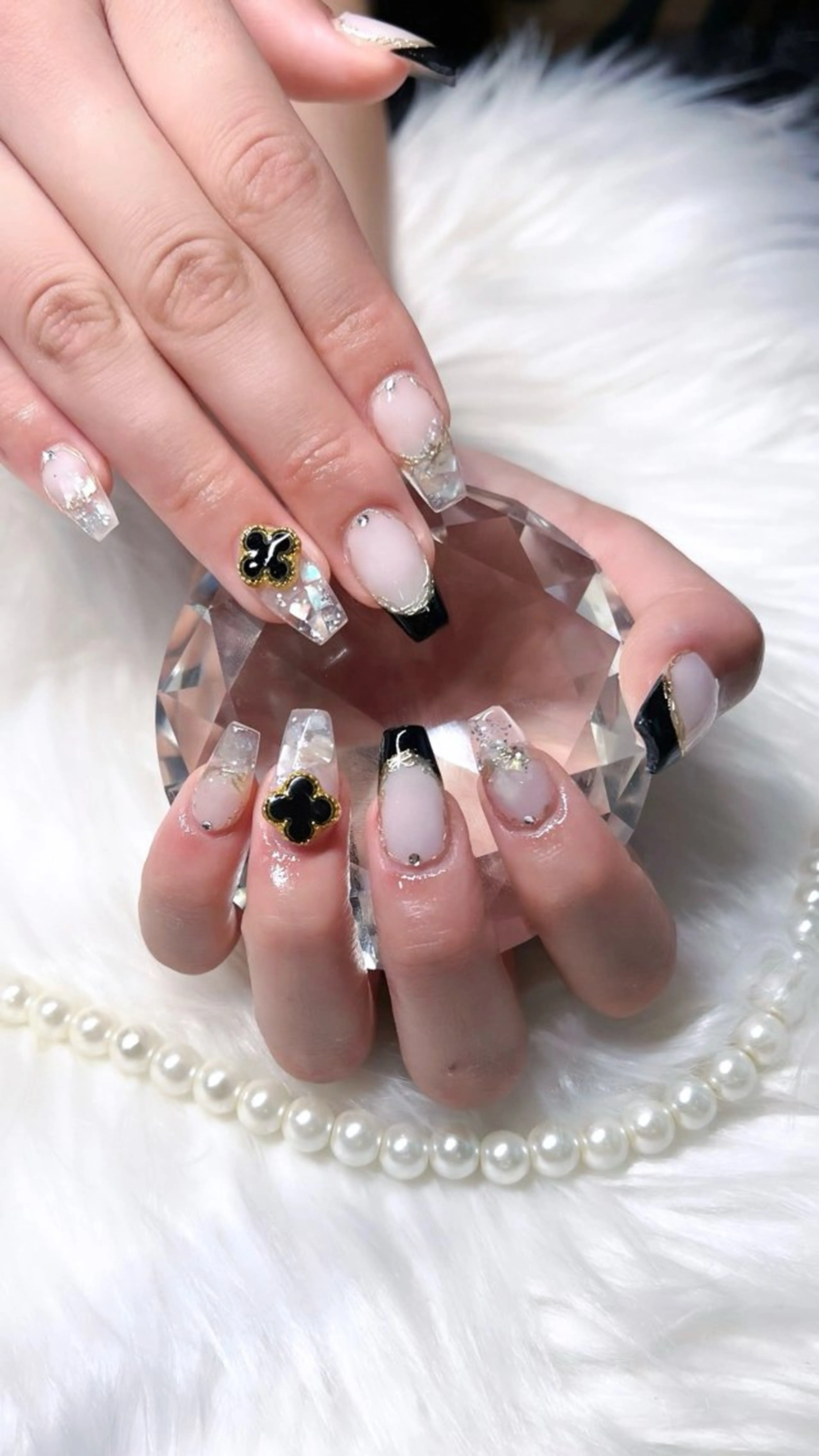 ネイル フレンチネイル ミラーネイル 持ち込み スカルプネイル Kobayashi Komugiのネイルデザイン