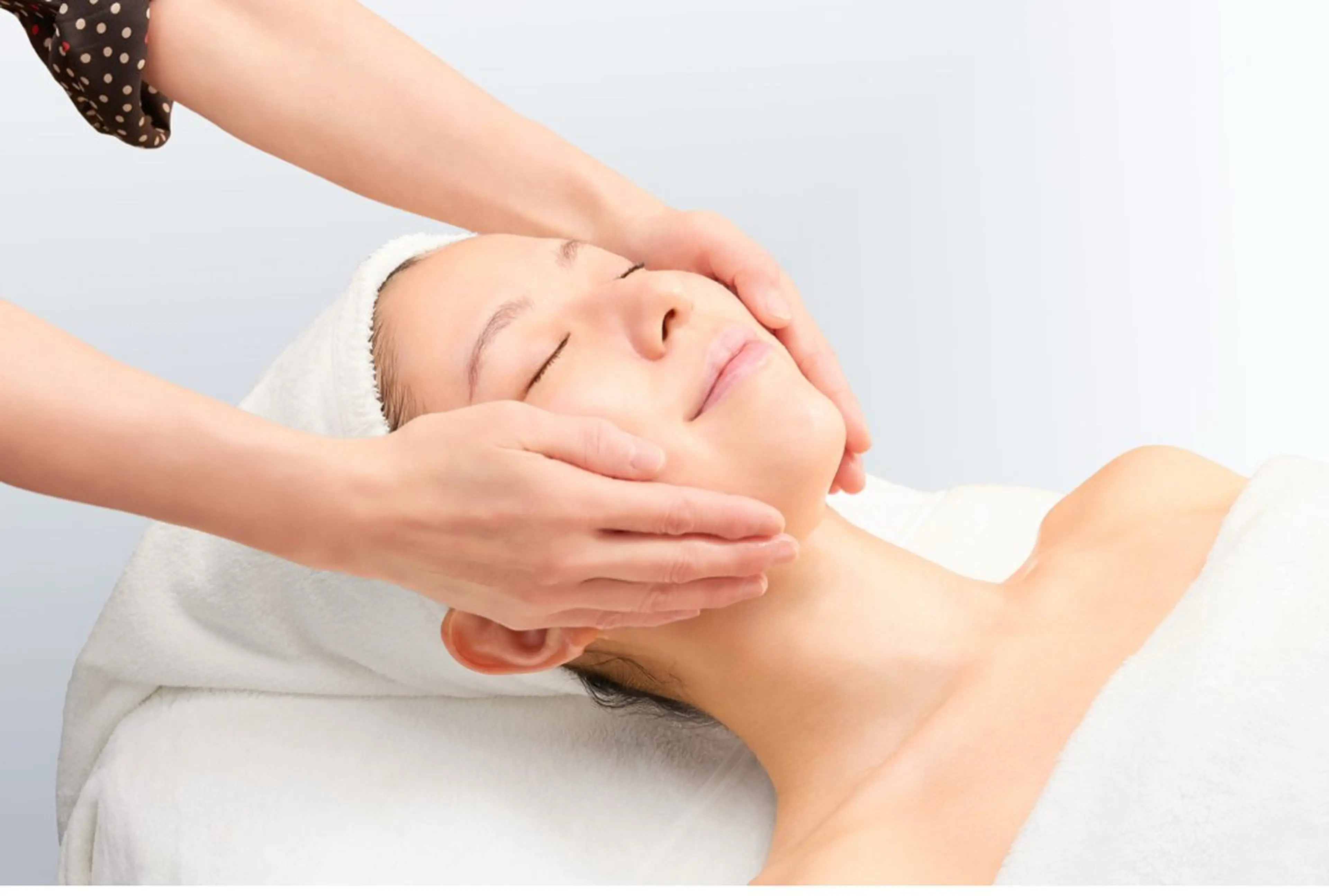 エステティックジュビランTEATREE〜ティーツリー〜所属・TAKAHASHI MUTSUKOのエステ・リラクイメージ