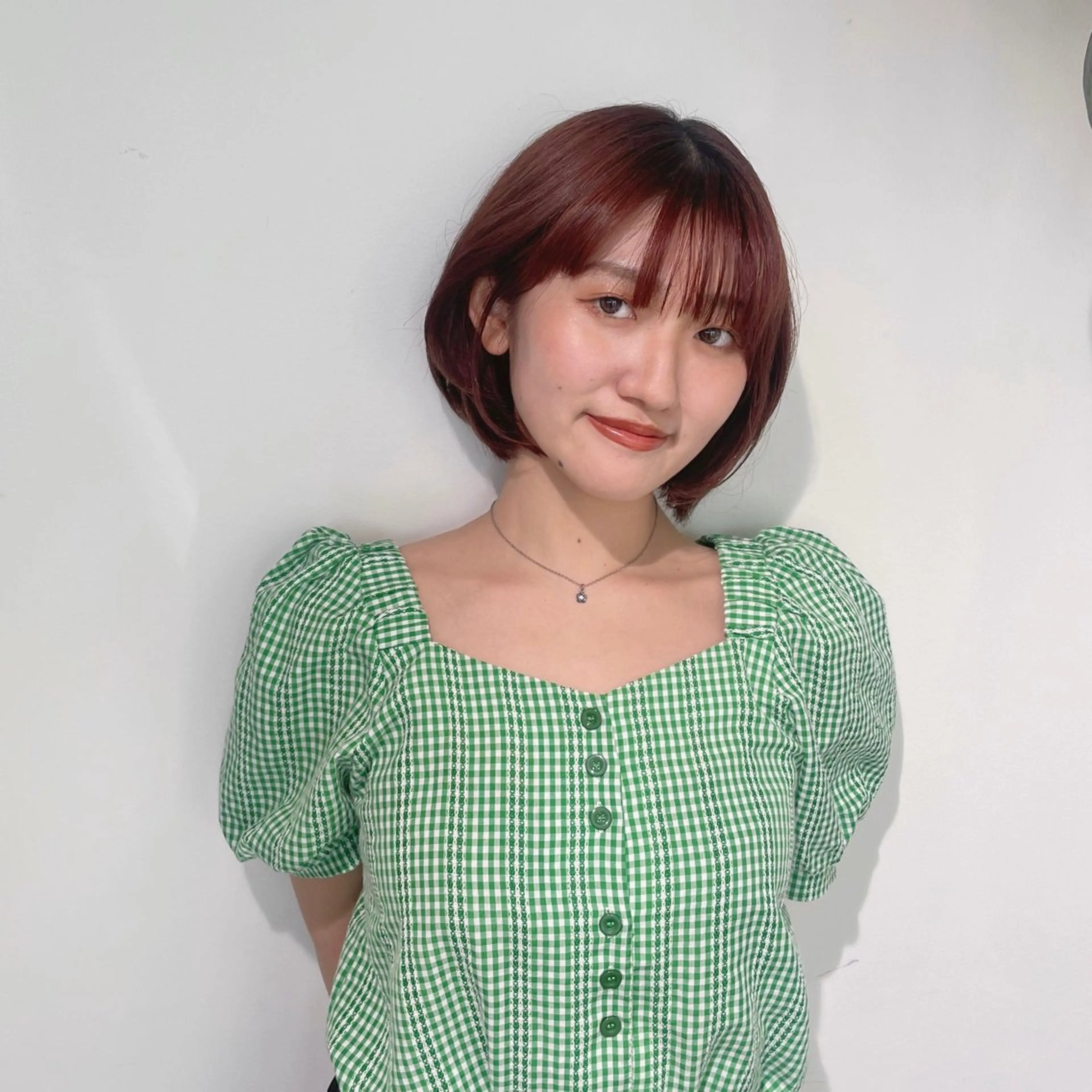 ショート カット ヘアカラー トリートメント 髙橋 茉南のヘアスタイル