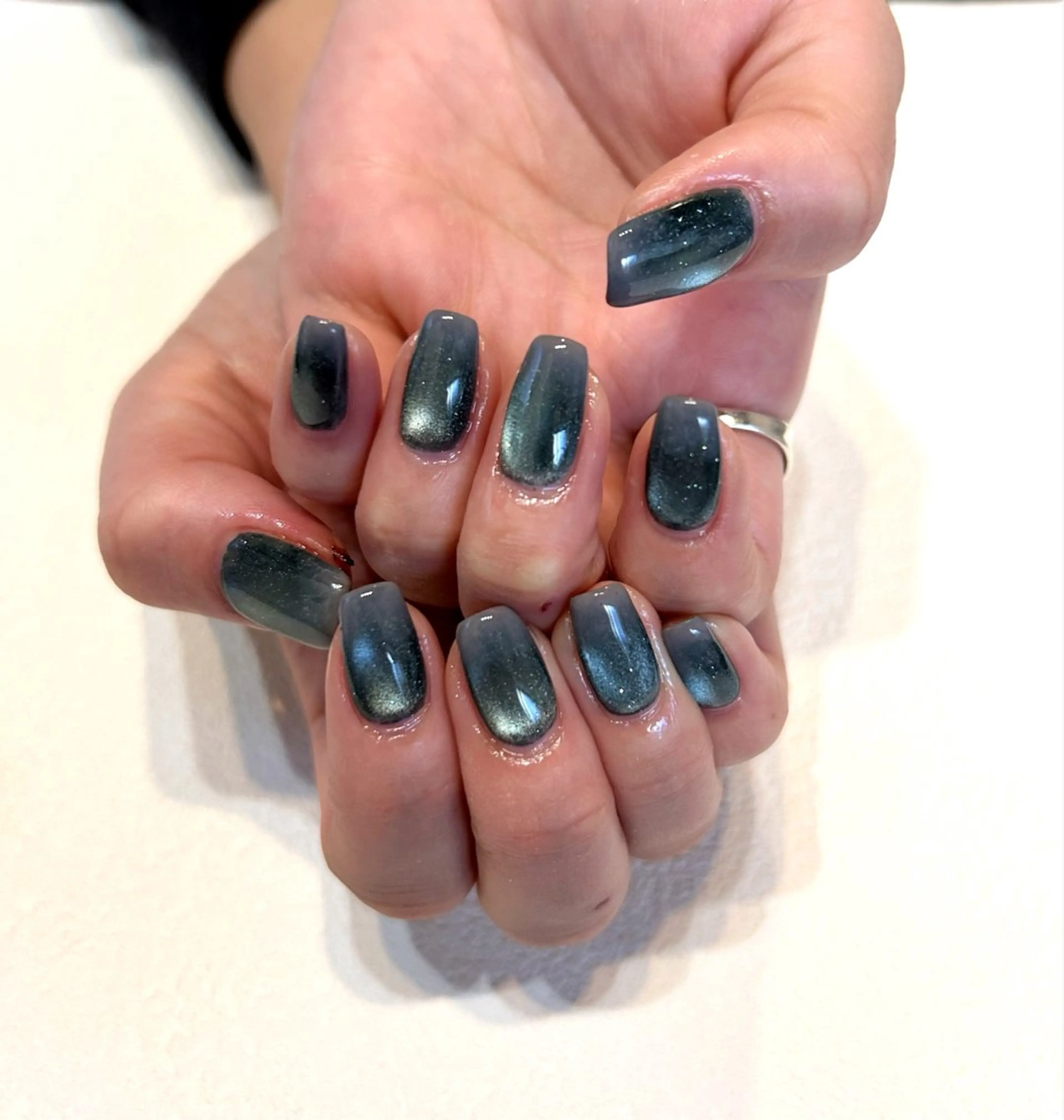 ネイル マグネットネイル spell nailのネイルデザイン