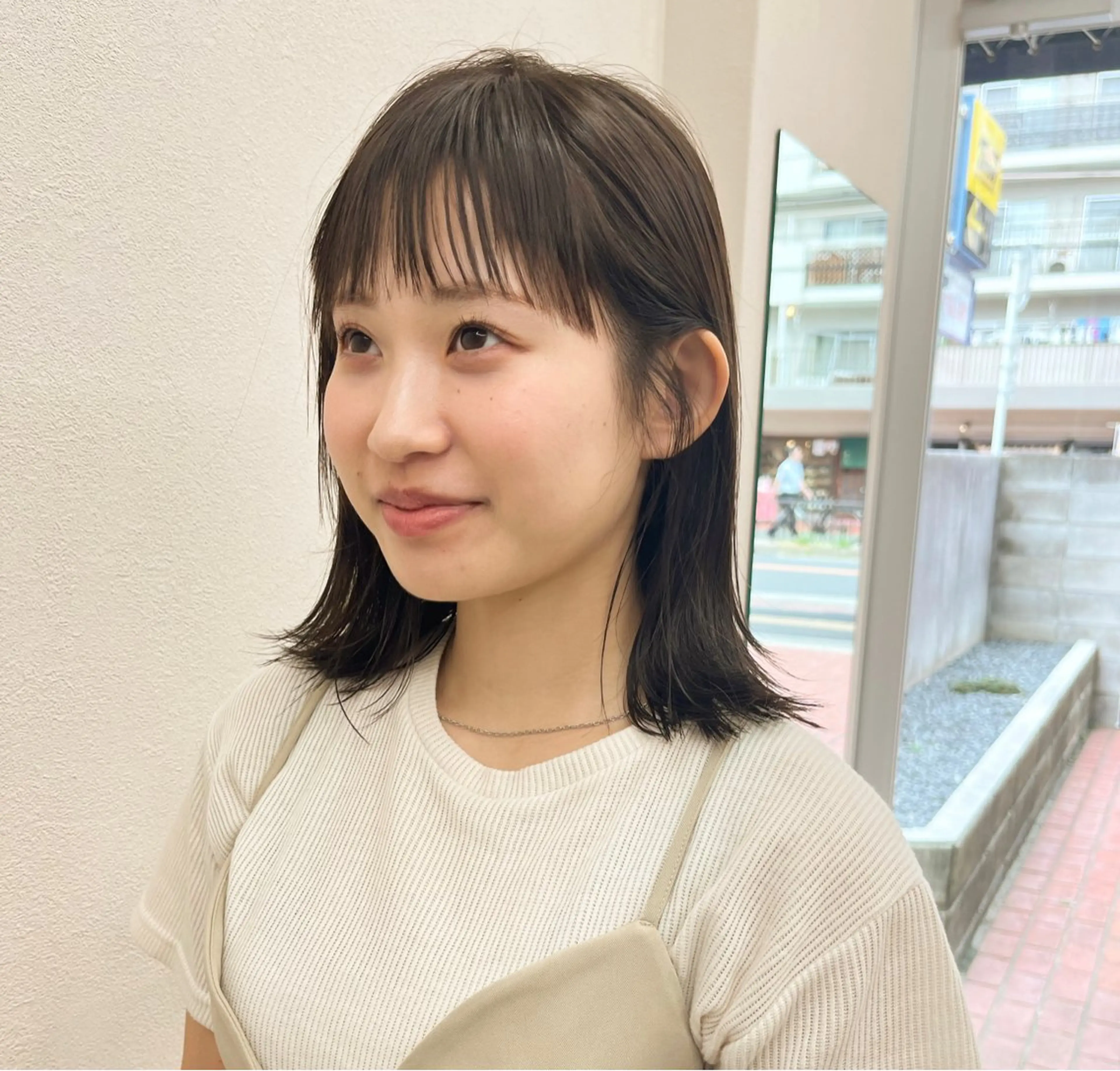 ミディアム カラー Hareru 豊田 修廣のヘアスタイル