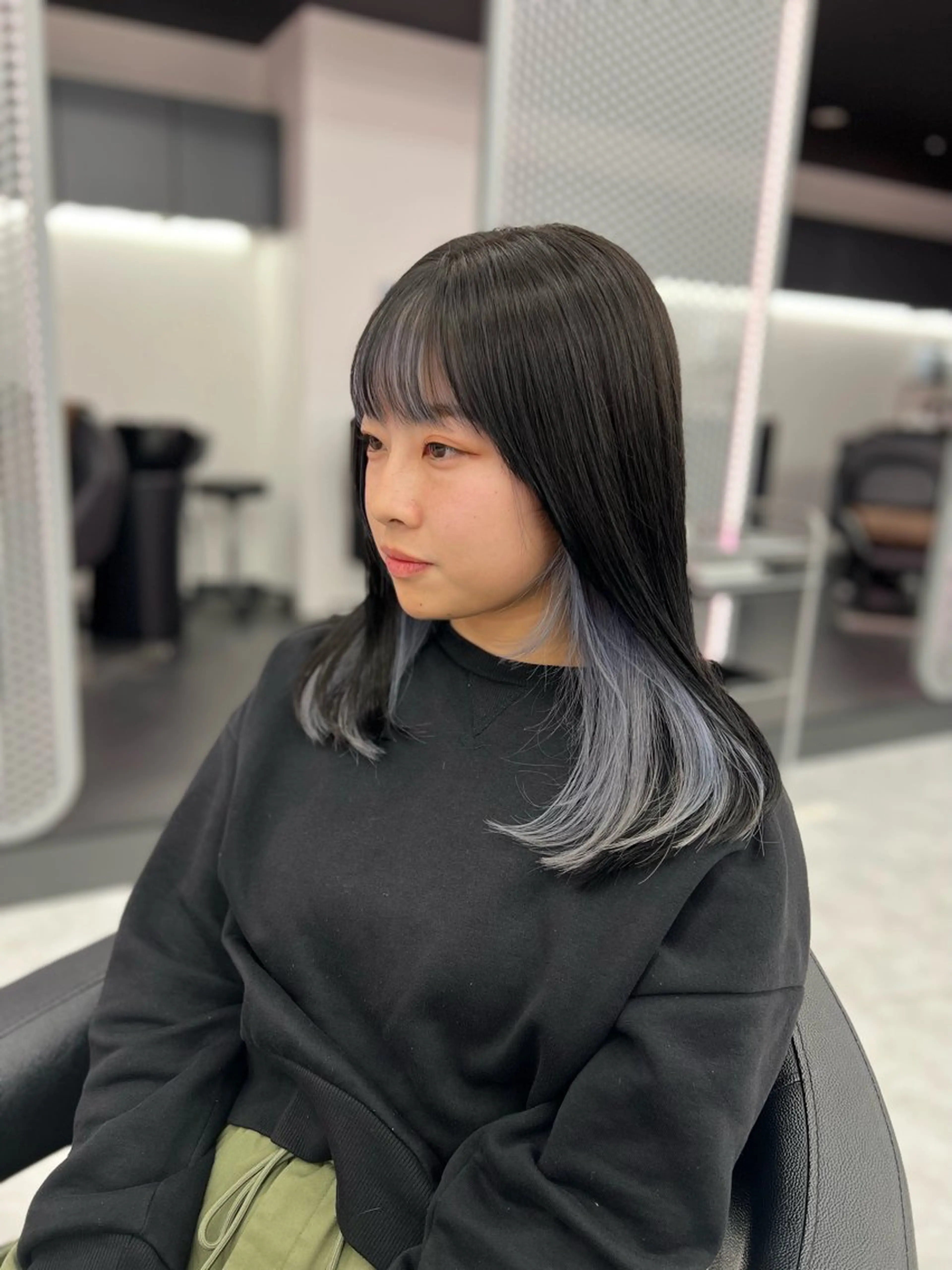 セミロング カラー ヘアアレンジ 透明感×韓流ハイ トーン🫧RYUTAのヘアスタイル