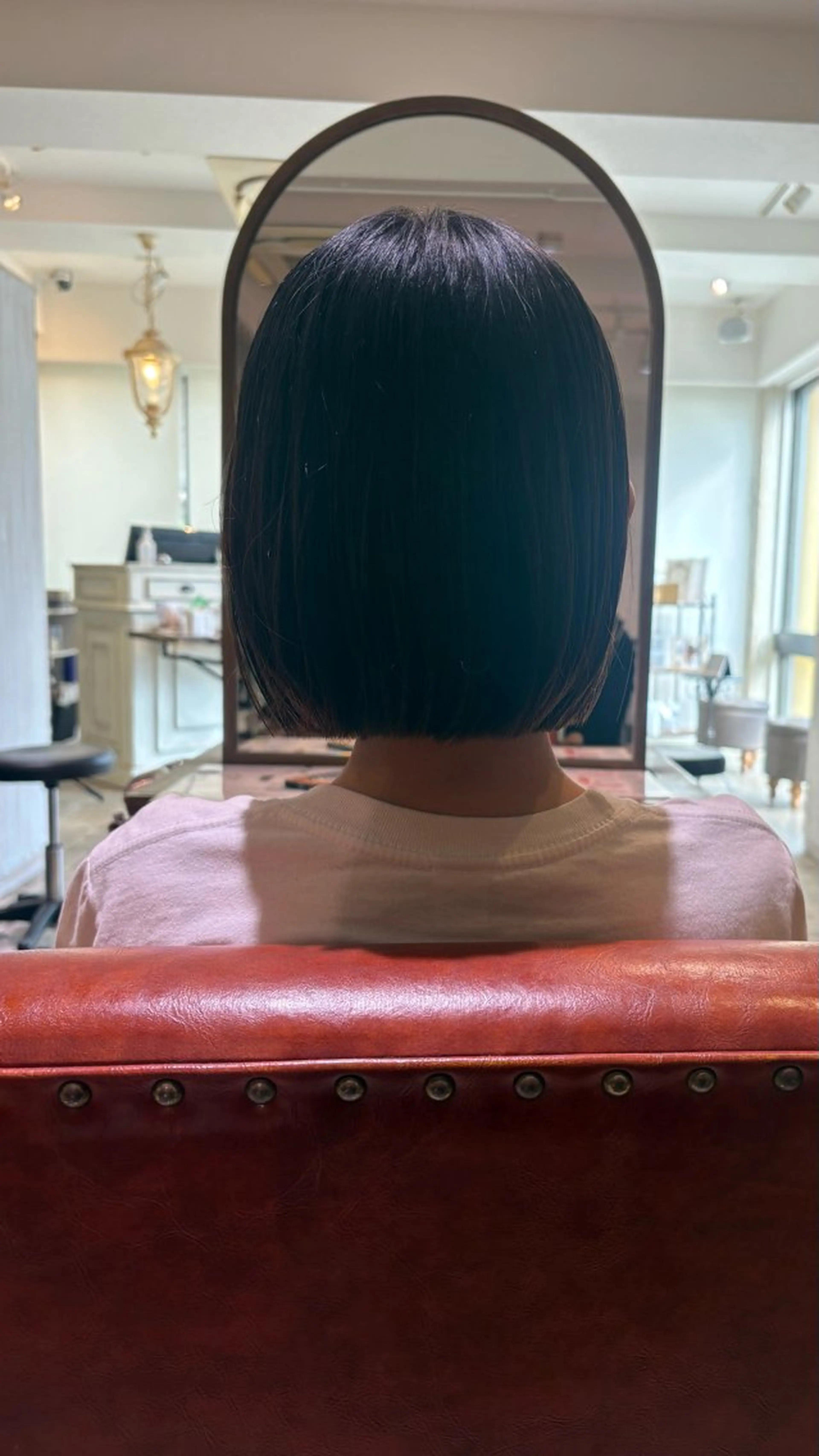 ショート カット 凜｜縮毛矯正・ボブ・ 透明感カラー・eyeのヘアスタイル