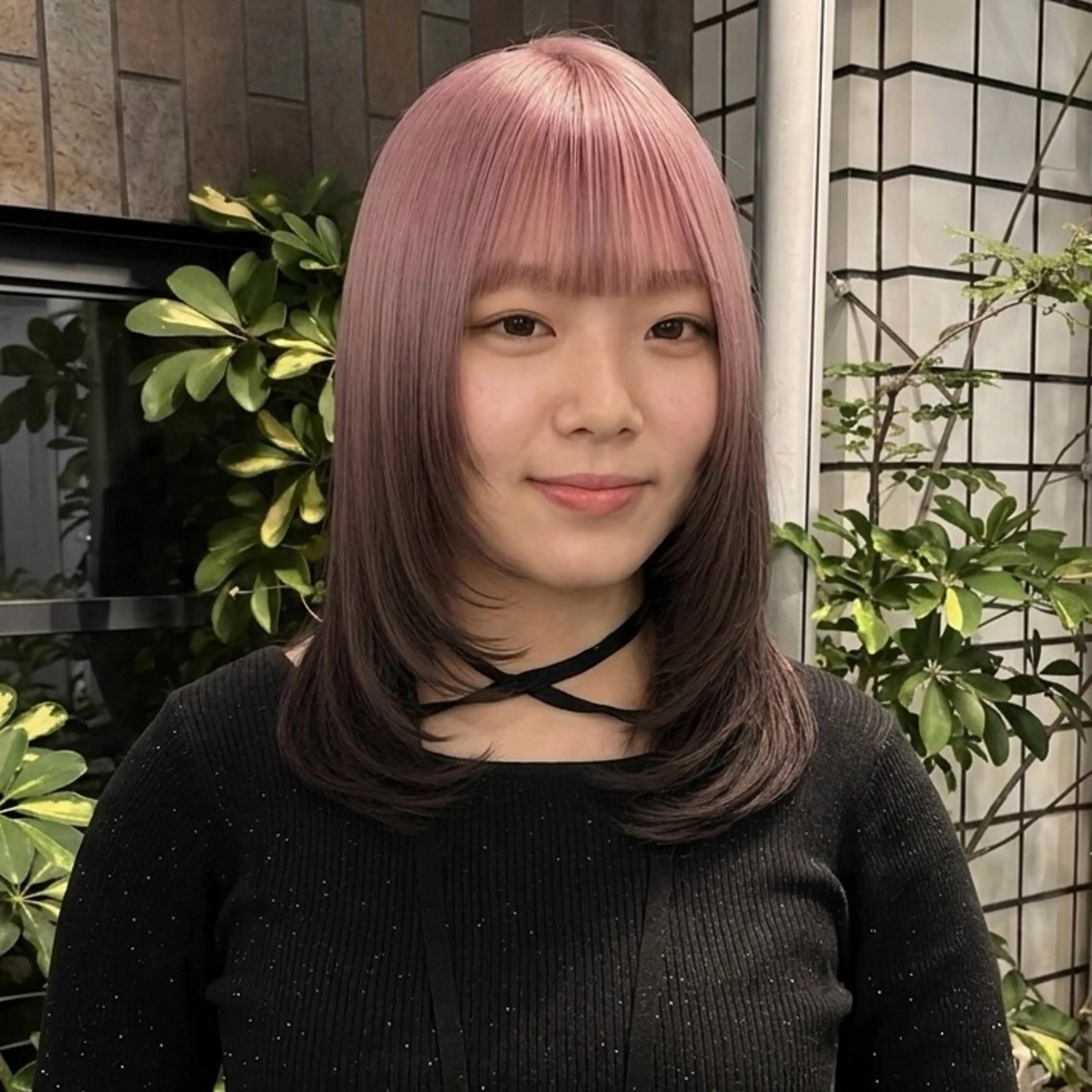 ミディアム カット ヘアカラー トリートメント ハイトーン/レイヤー カット/TAKEのヘアスタイル