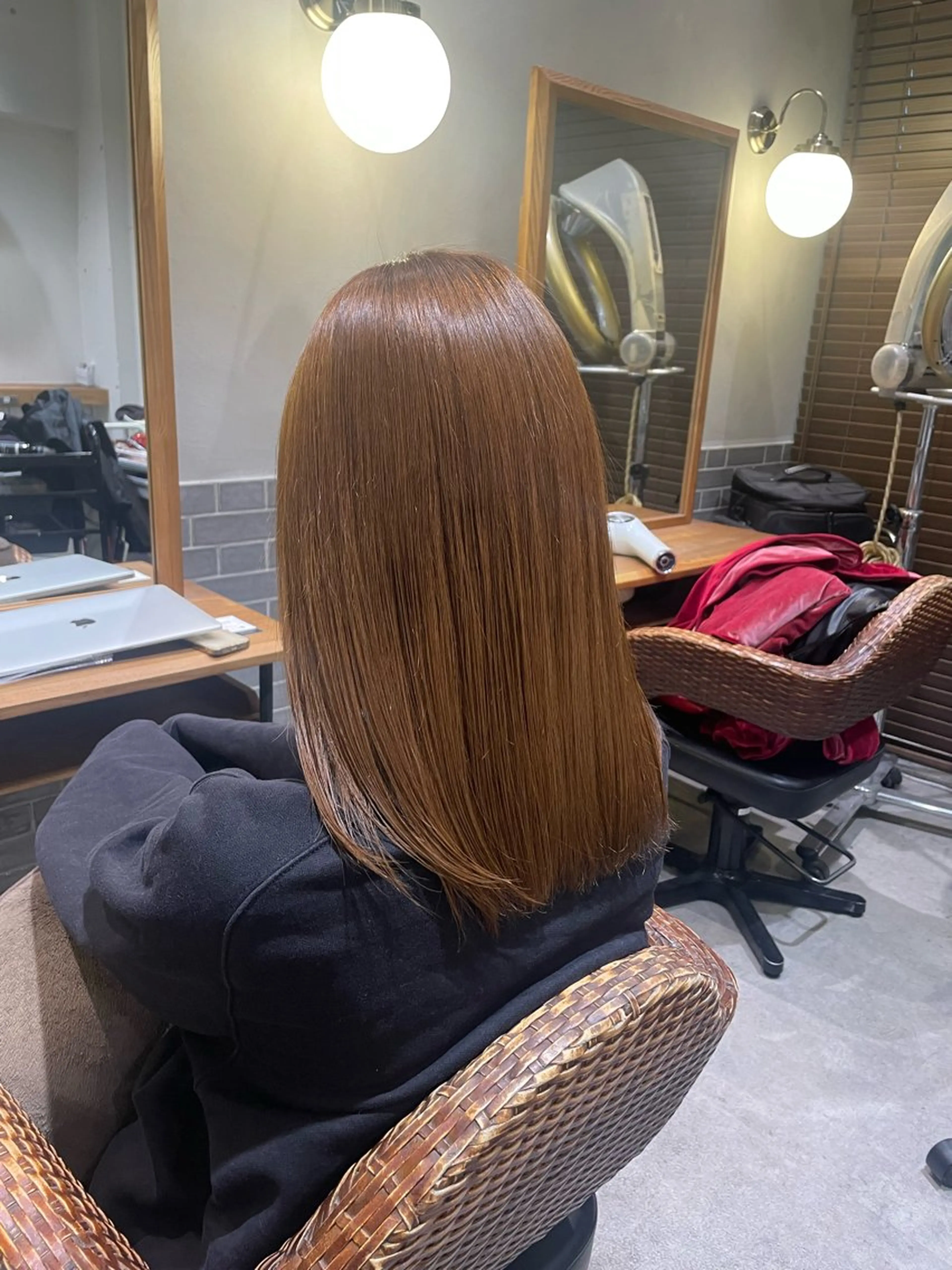 セミロング カット 縮毛矯正 暖色カラー🤎Red Neo　meiのヘアスタイル