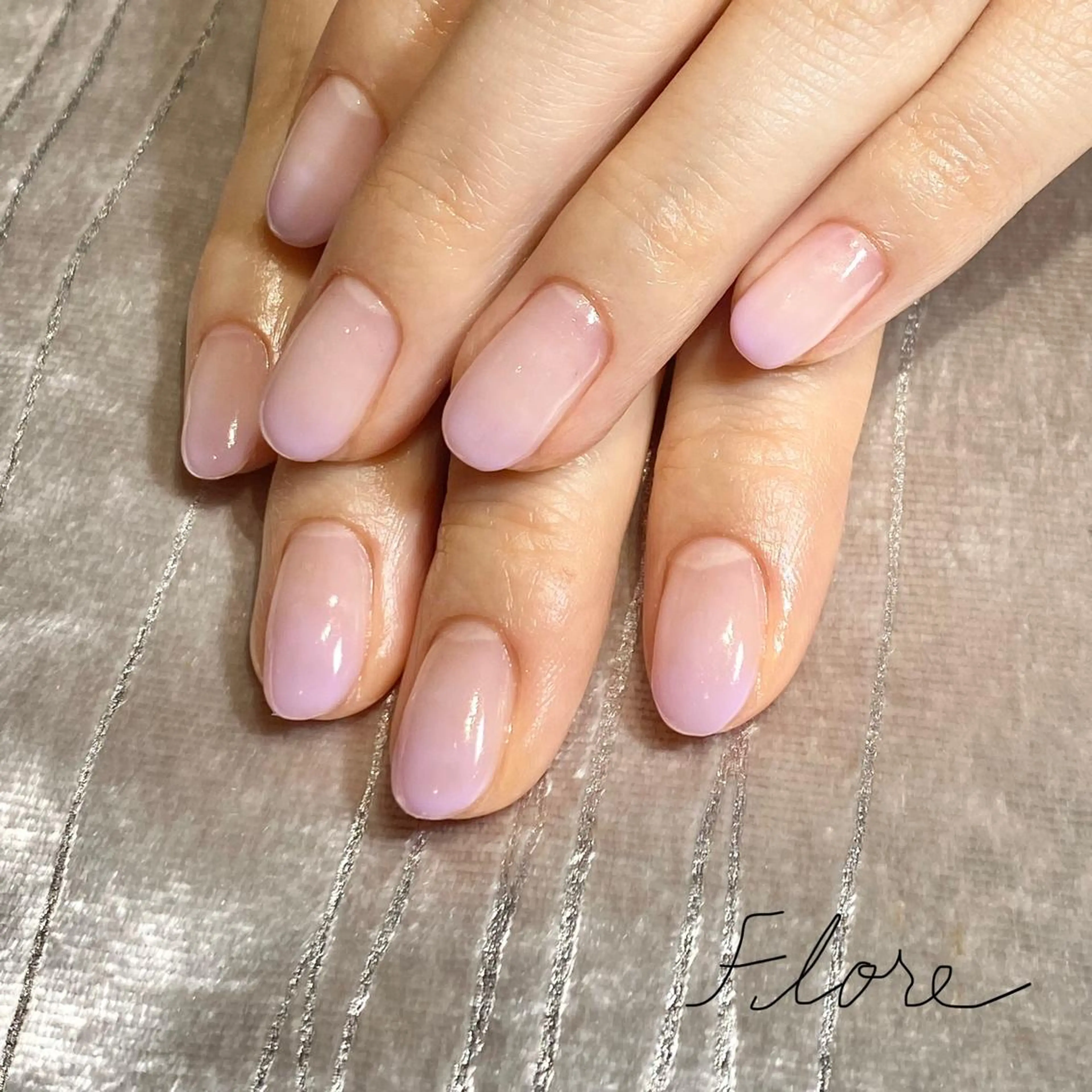 ネイル Flore (フロール)の眉毛・アイブロウイメージ