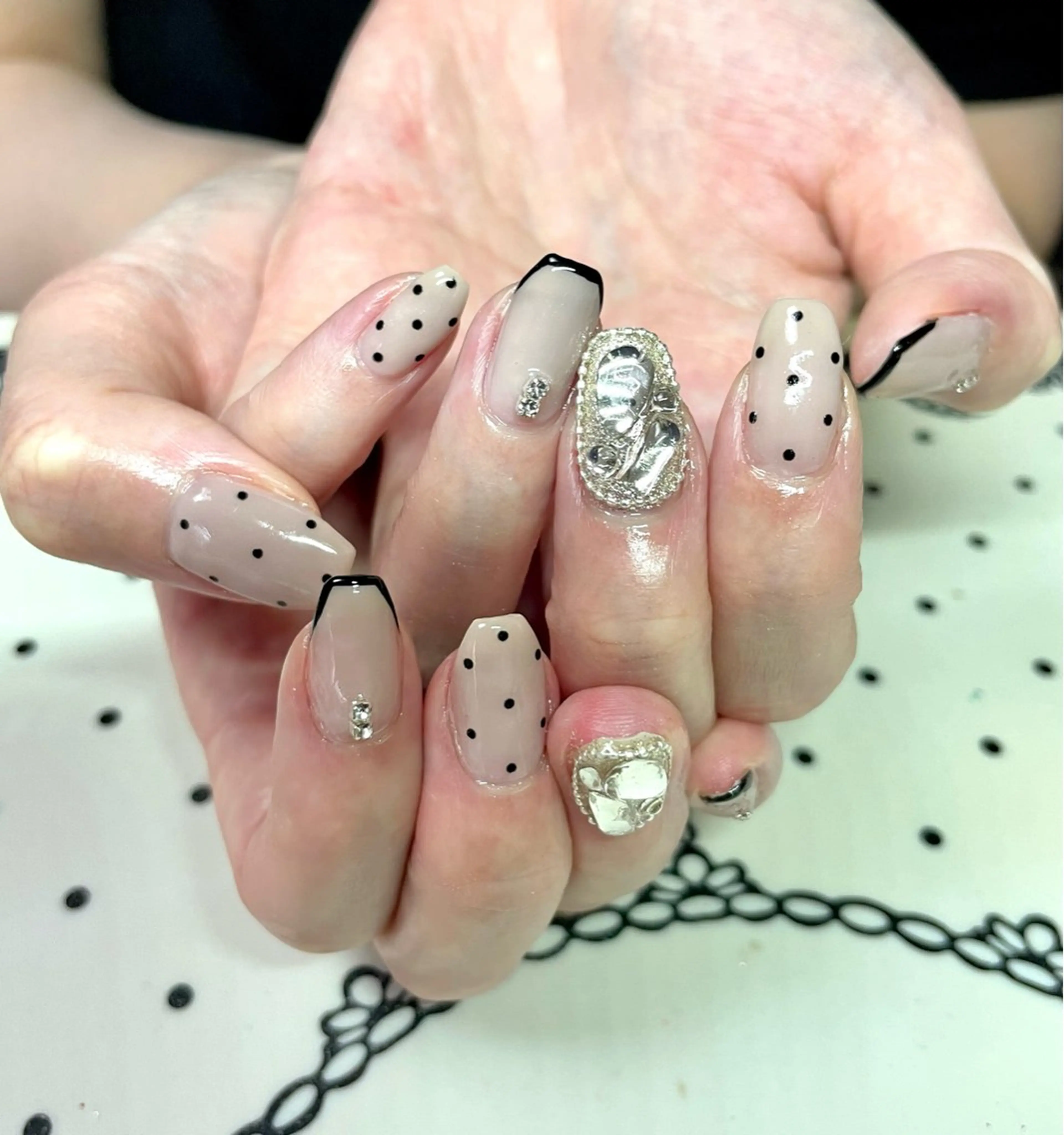 ネイル ハンドネイル nailsalon sugarr所属・nailist cocoのネイルデザイン