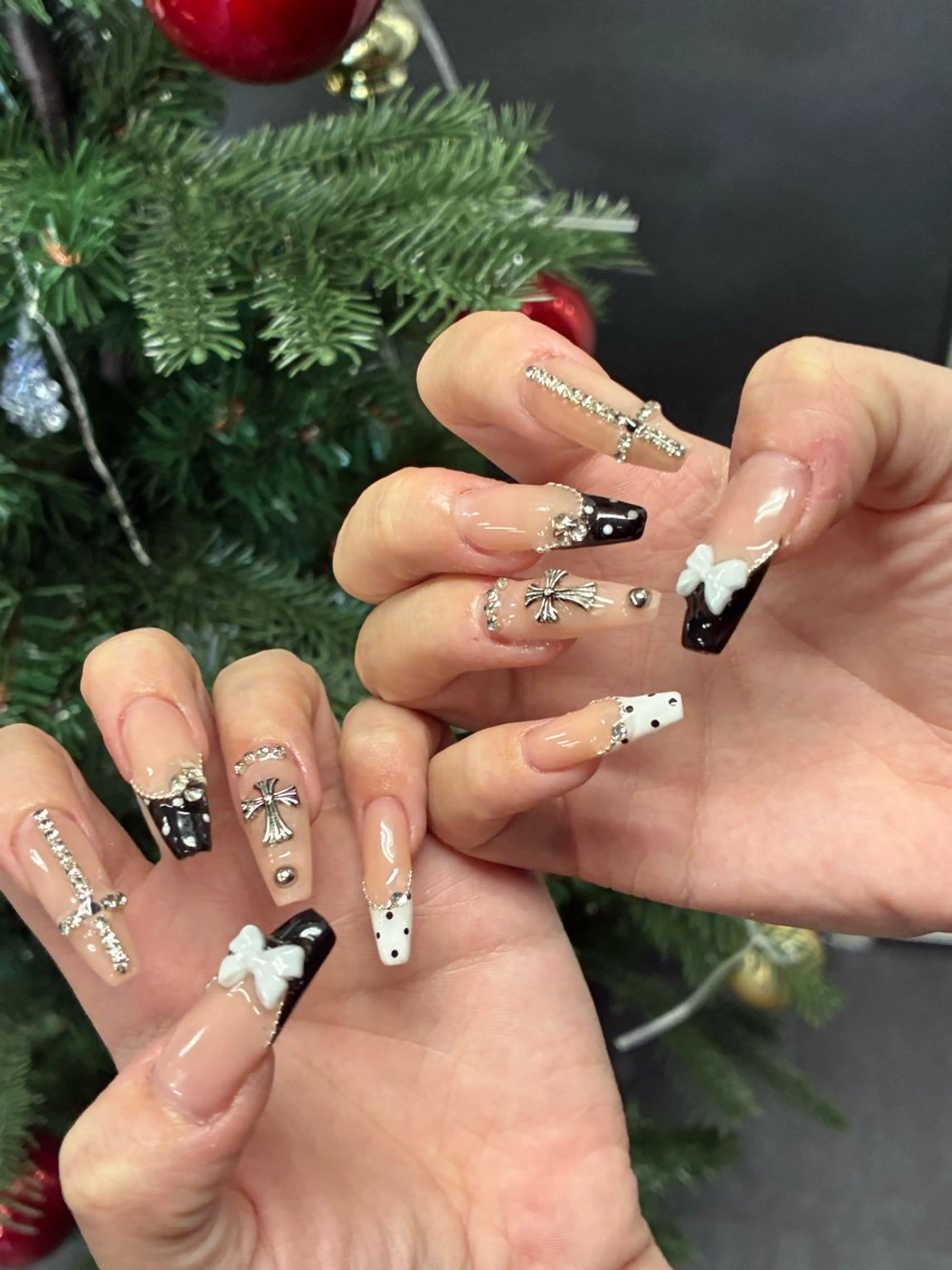 ネイル アートネイル フレンチネイル ジェルネイル 持ち込み ニュアンスネイル ANA.CHUO 本川越店舗のネイルデザイン