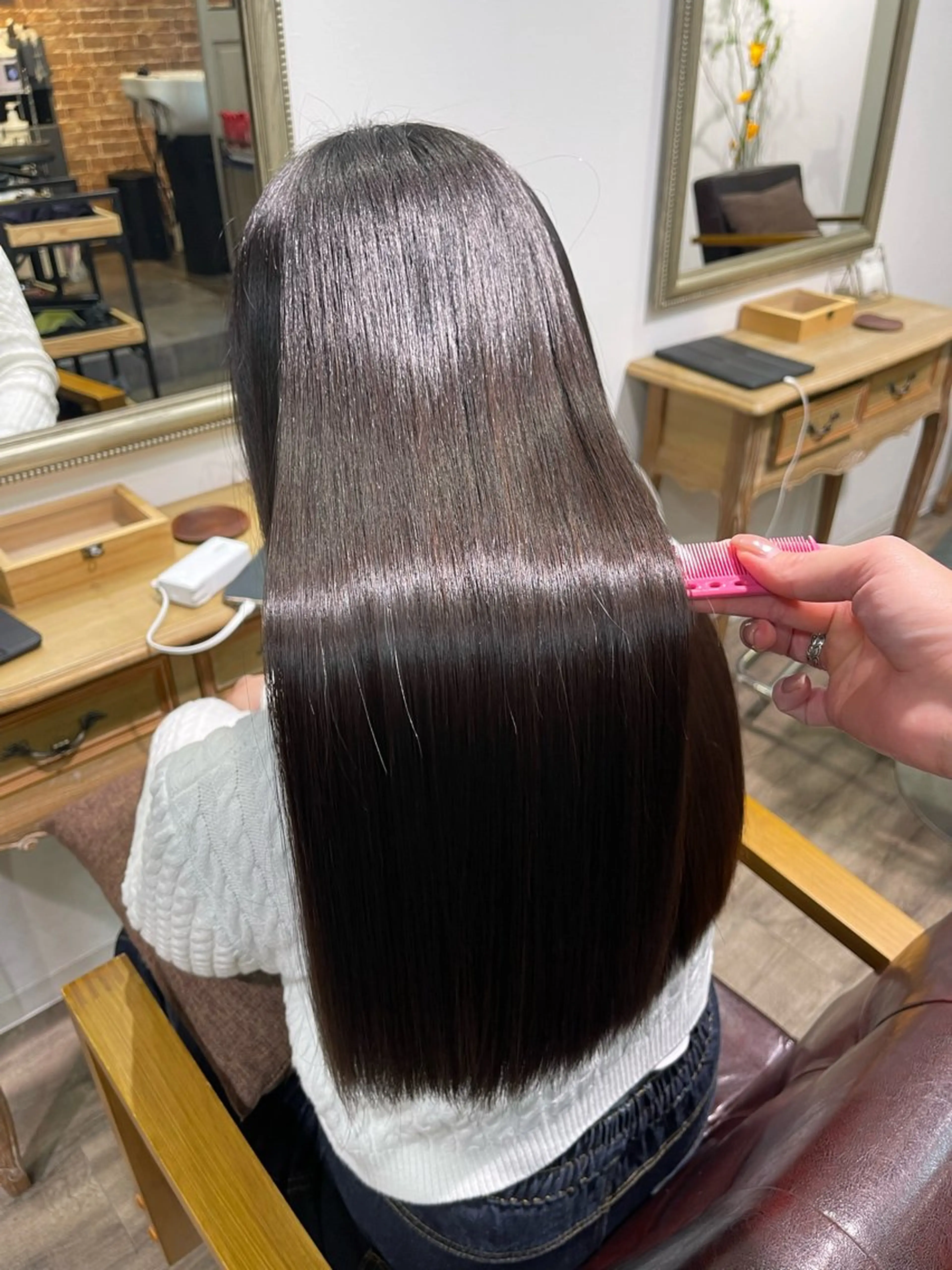 ロング ヘアカラー トリートメント Felice Erikaのヘアスタイル