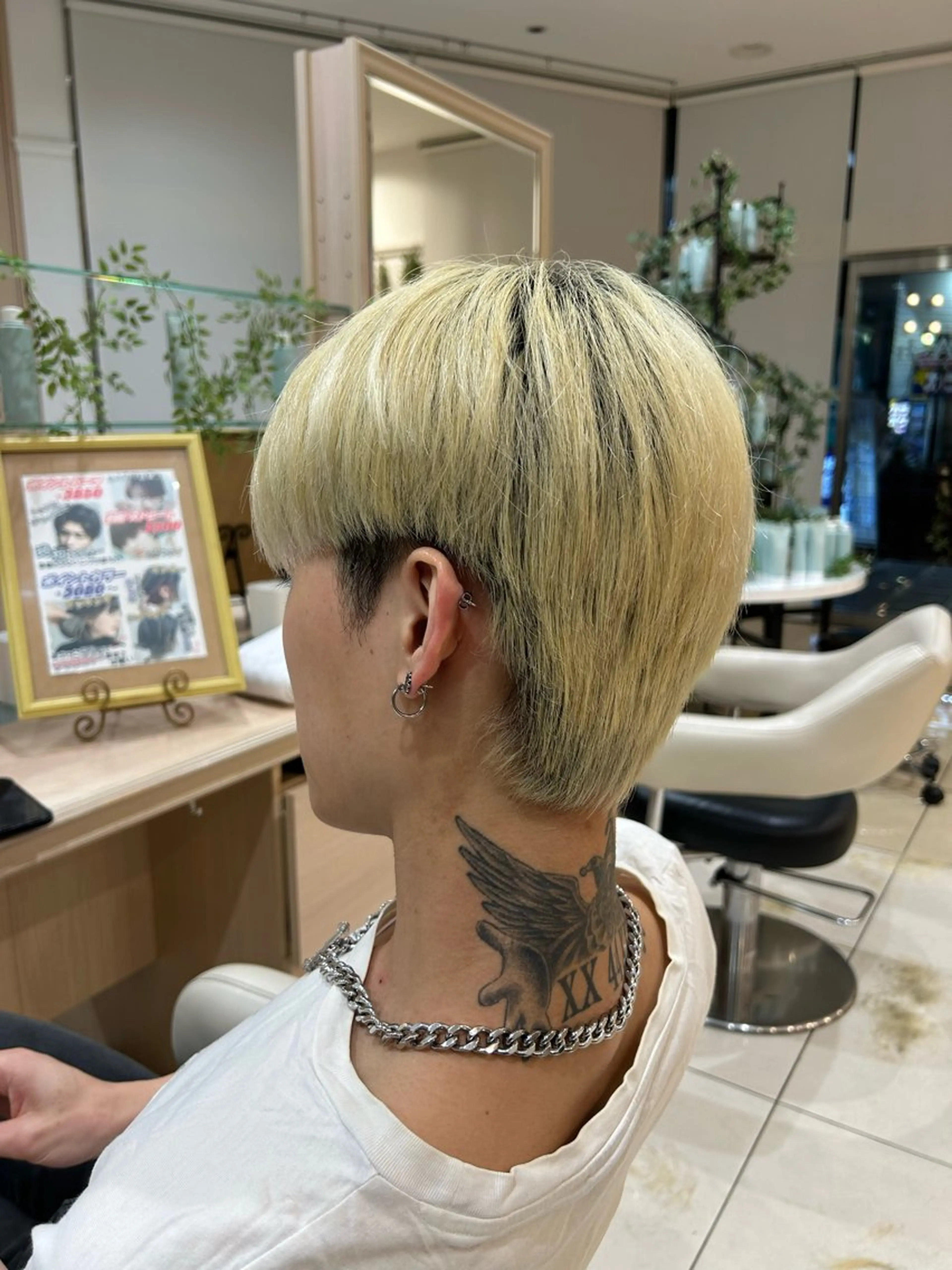 ショート カット 上村 夢斗のヘアスタイル