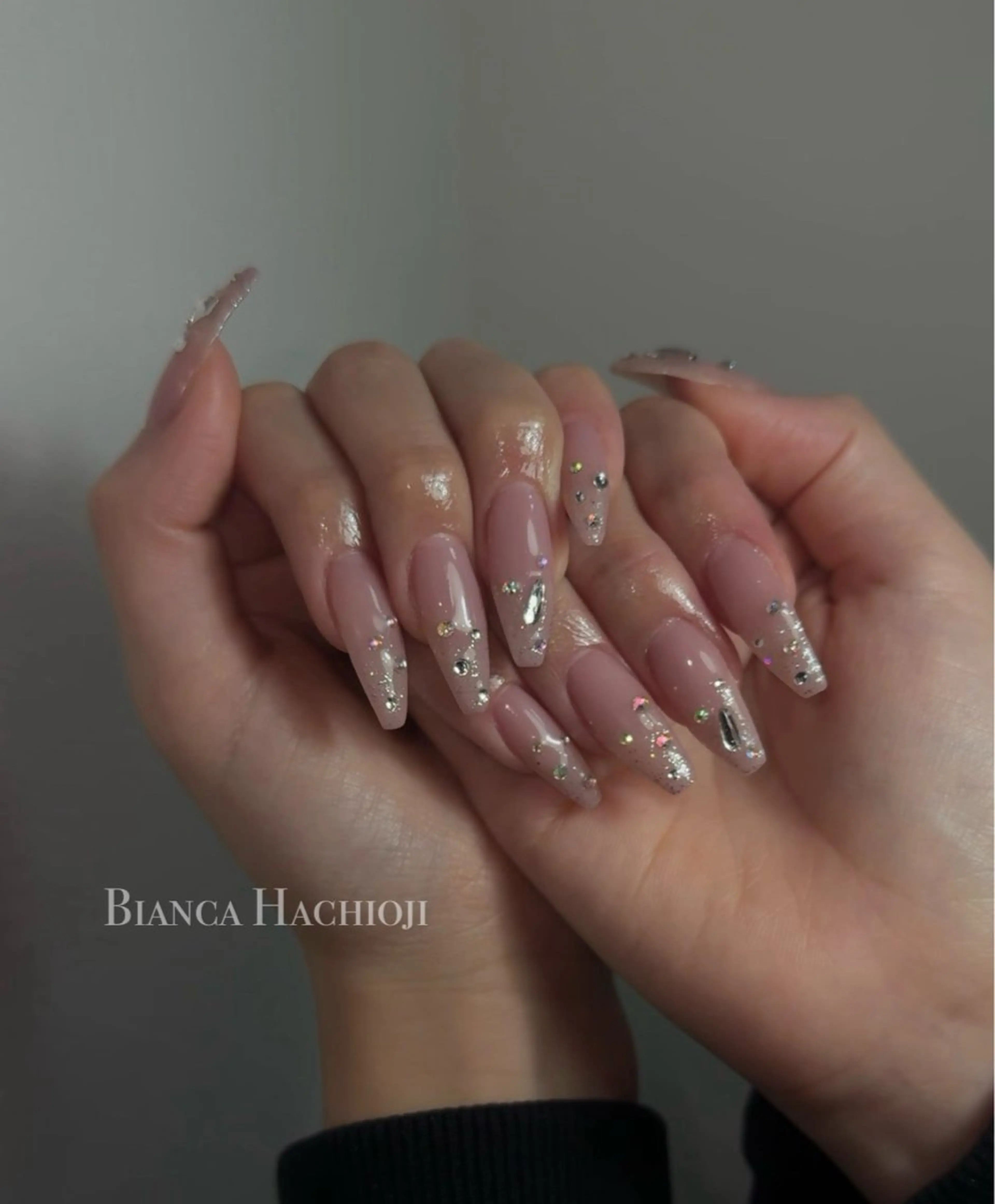 ネイル キラキラネイル ラメ(グリッター) ラメグラデーション ハンドネイル Bianca🦋 AIRAのネイルデザイン